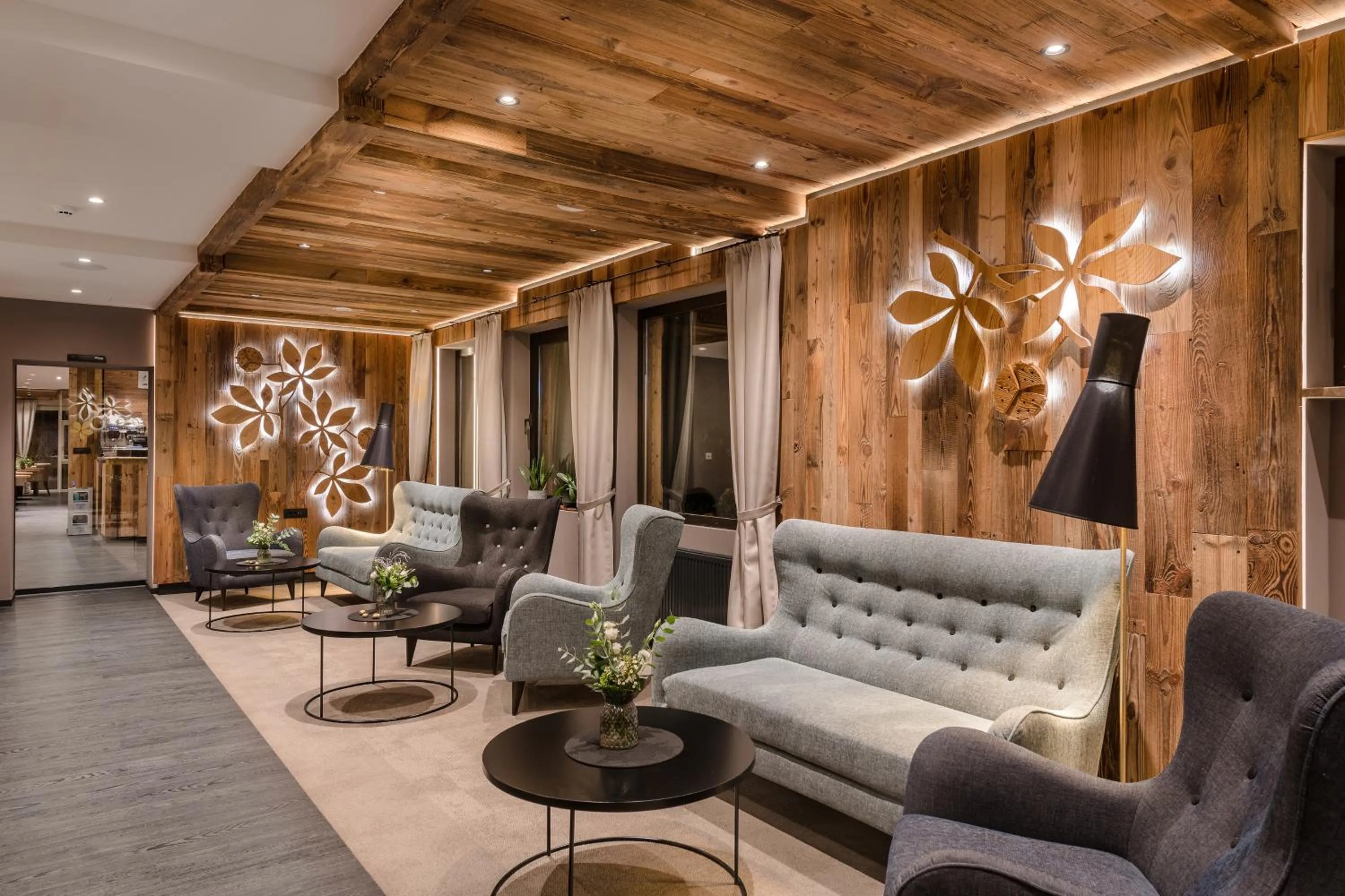 Lounge or bar in MONDI Hotel Tscherms