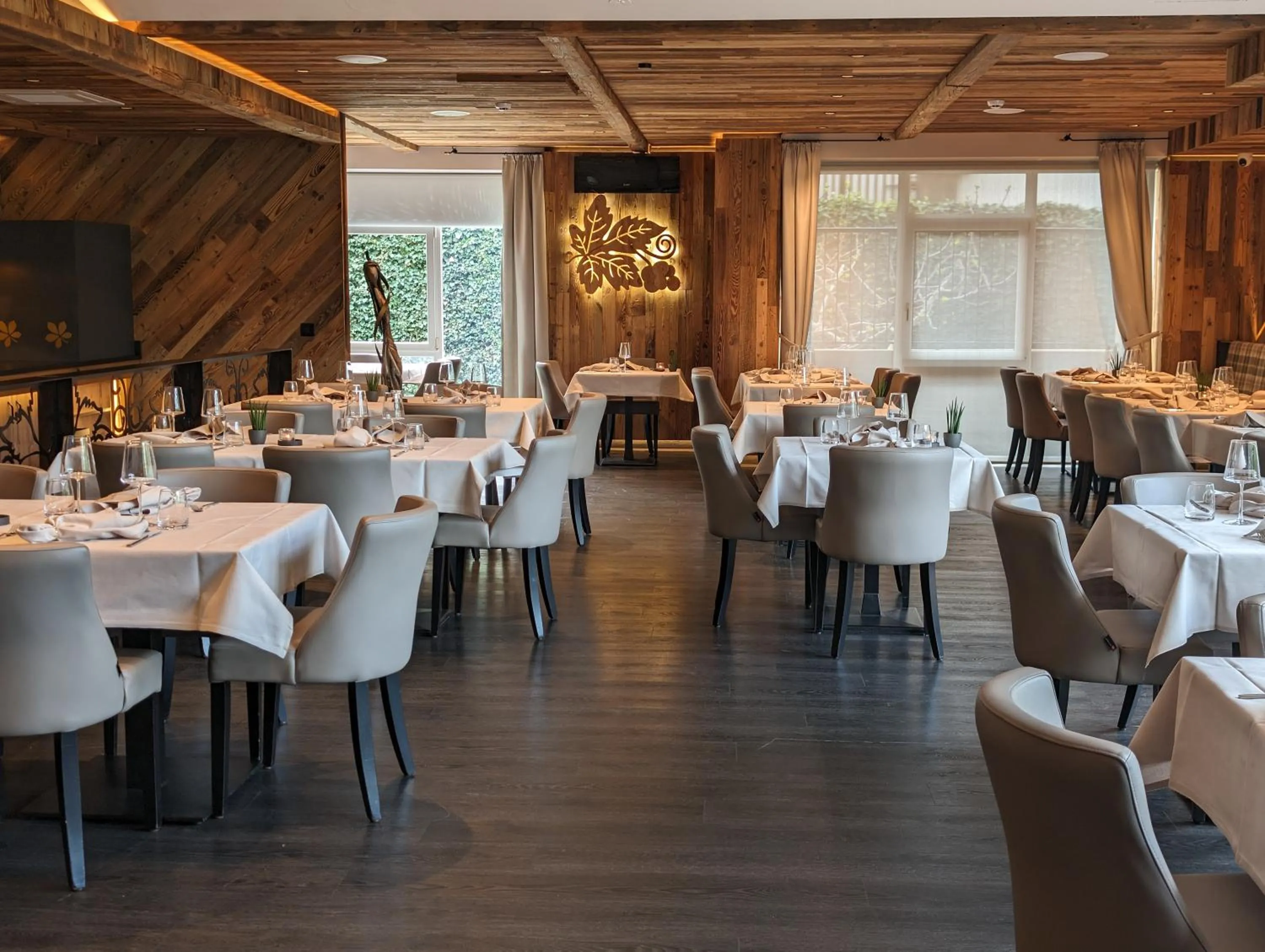 Restaurant/places to eat in MONDI Hotel Tscherms