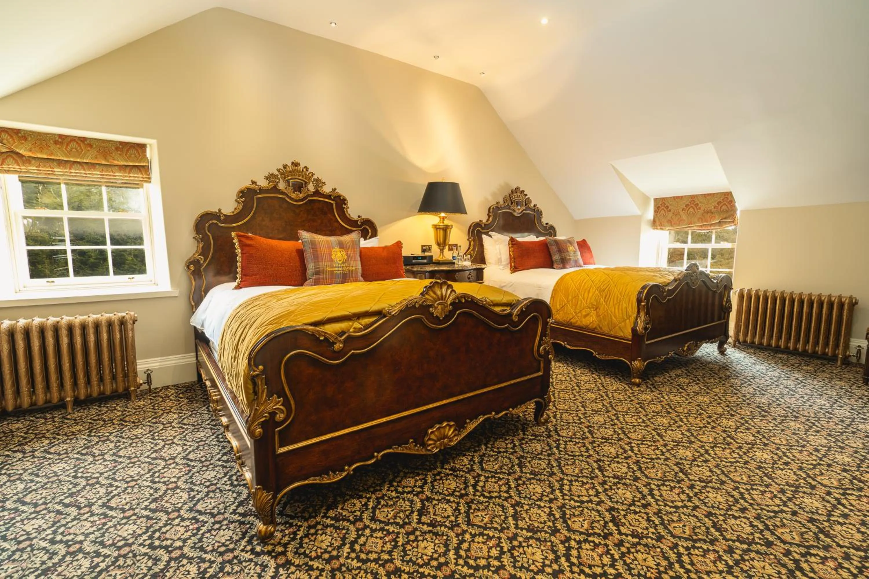 Bed in Trump MacLeod House & Lodge, Scotland