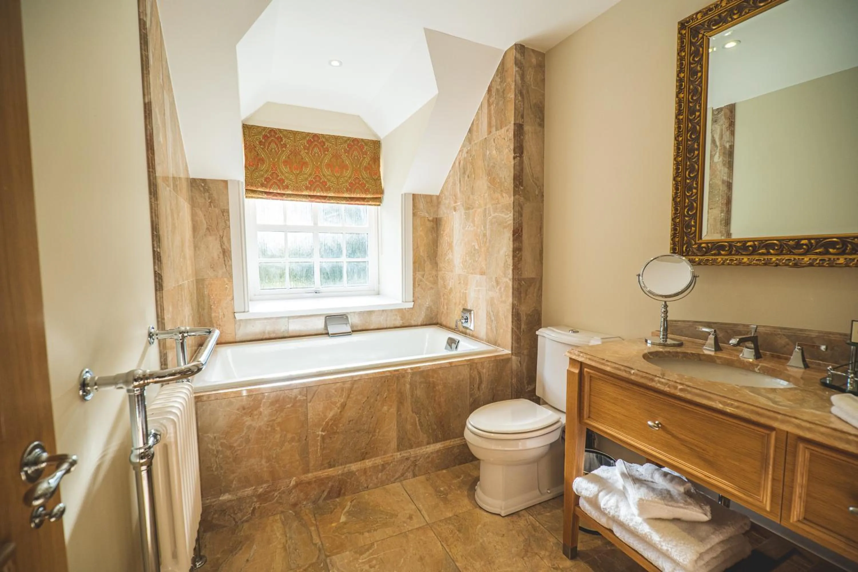 Bathroom in Trump MacLeod House & Lodge, Scotland