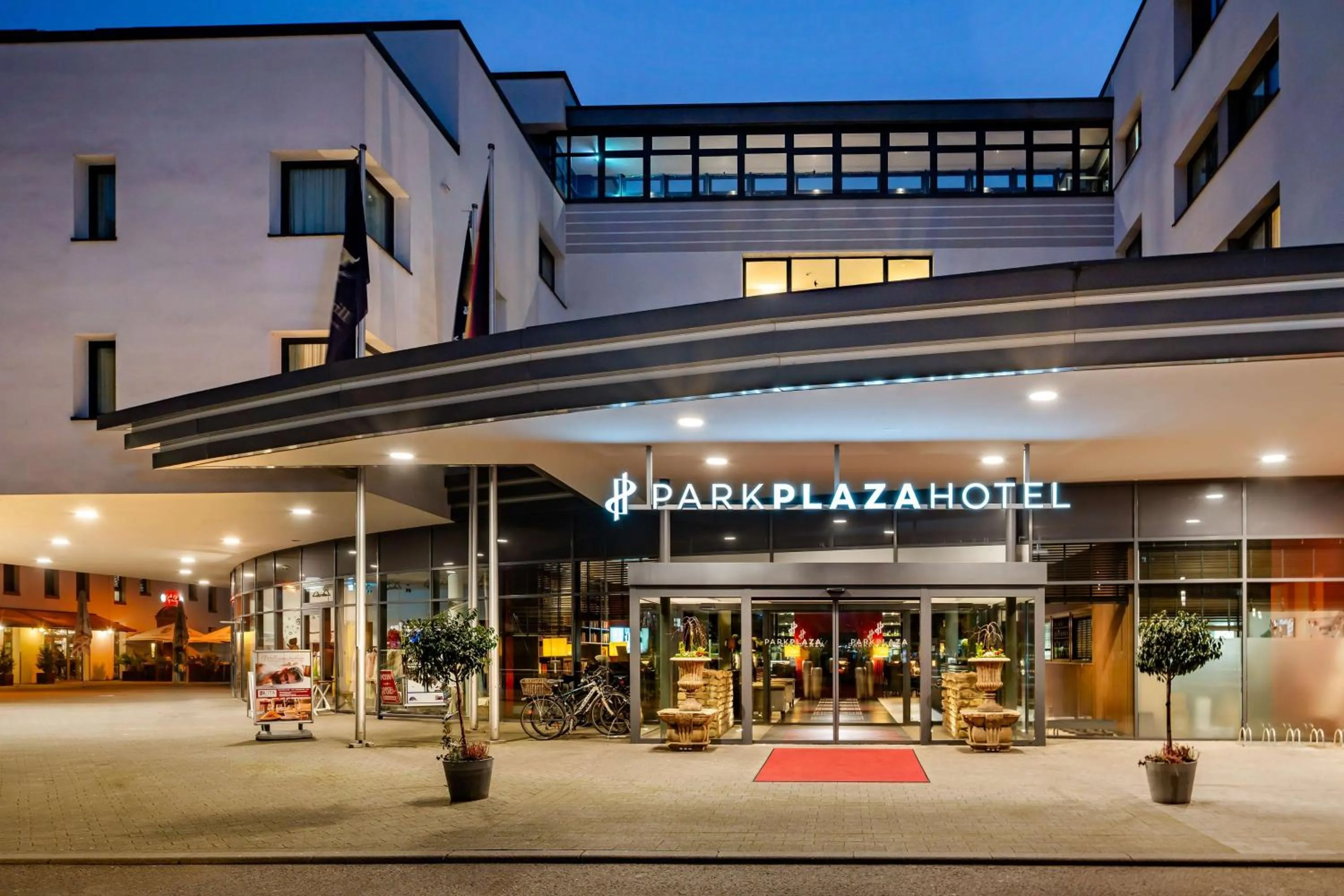 Property building in Park Plaza Trier