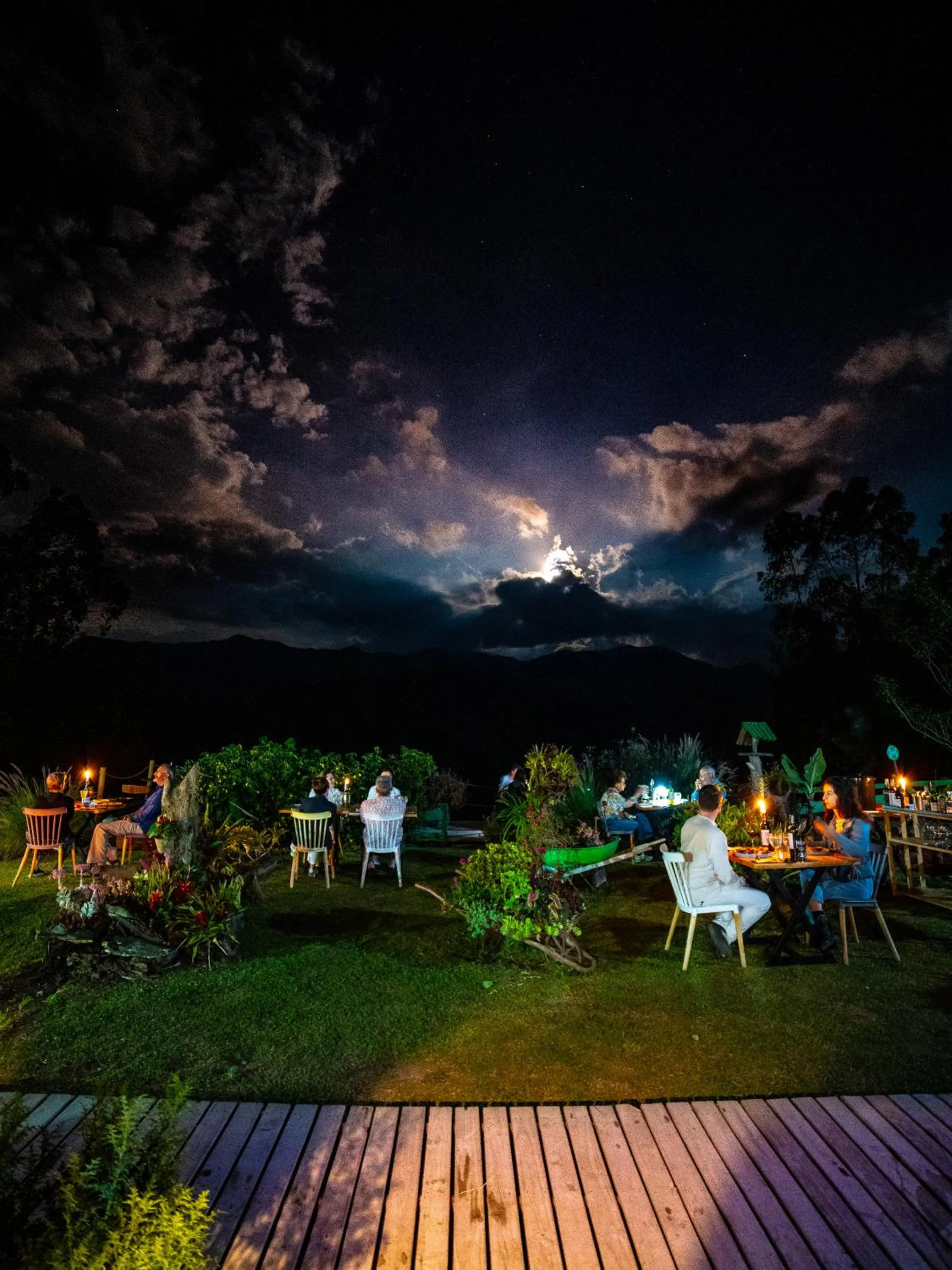 Night in Hotel Kawa Mountain Retreat