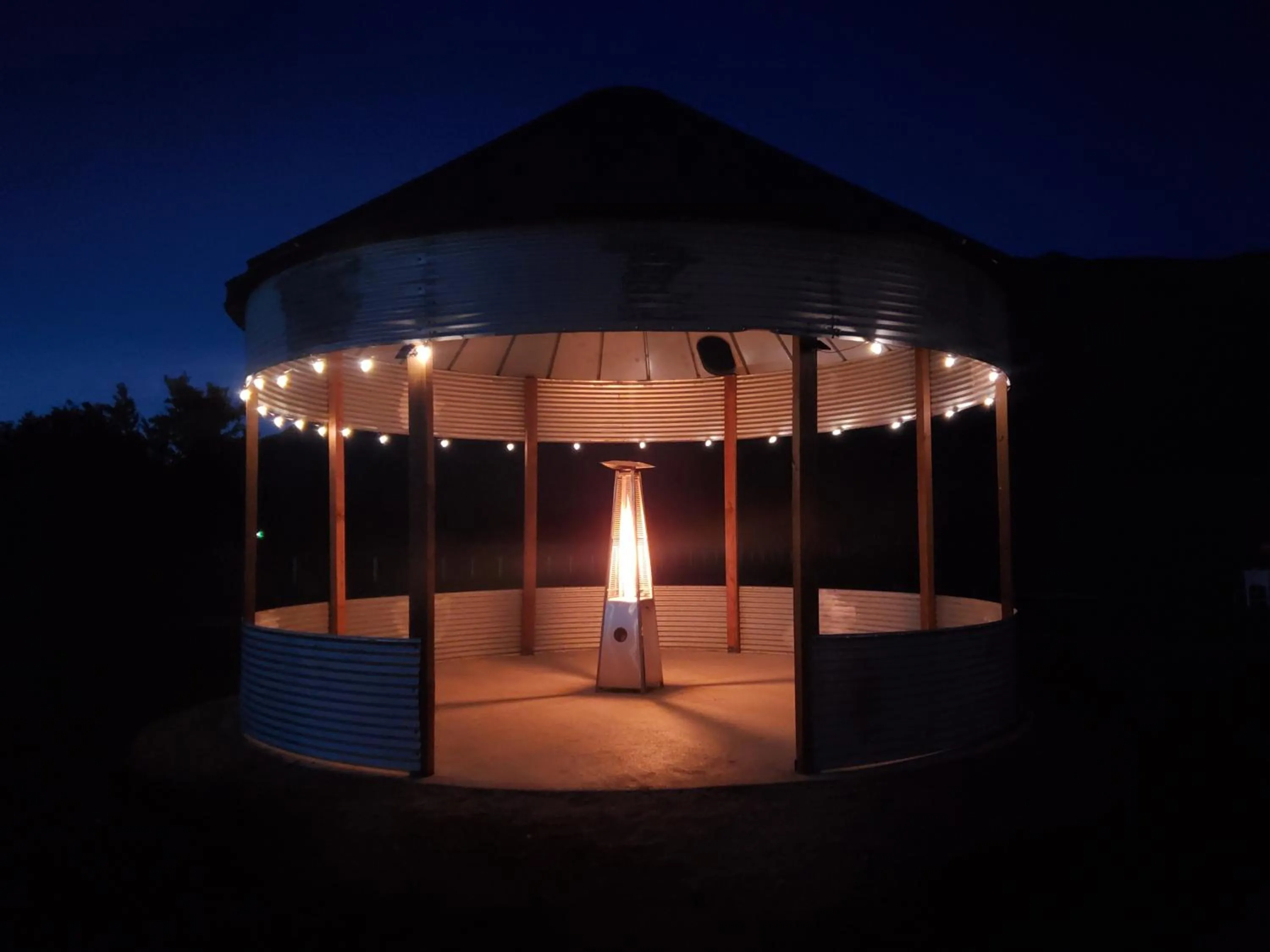 Property building in Glacier Acres Guest Ranch