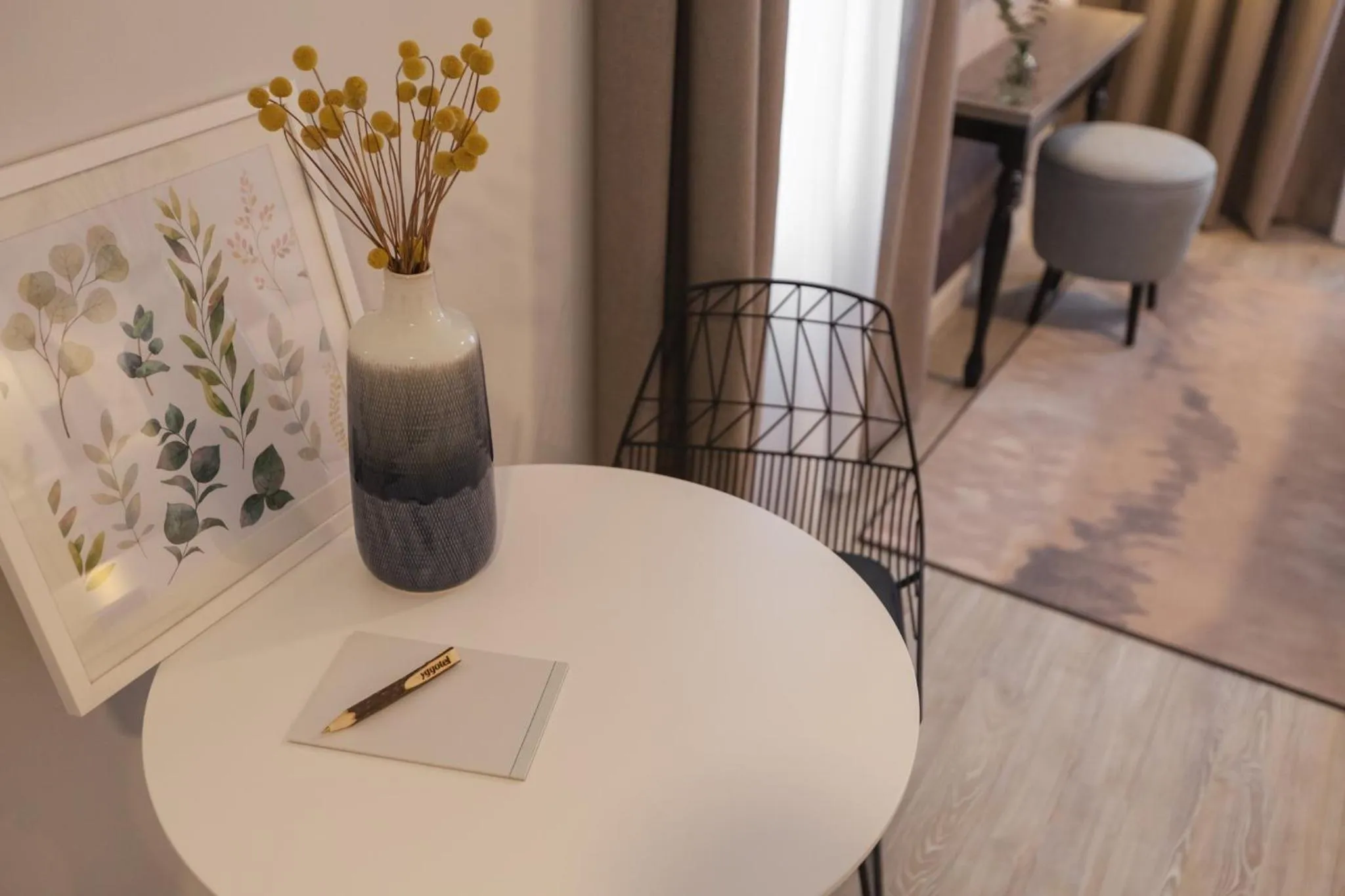 Photo of the whole room in Yggotel Ravn