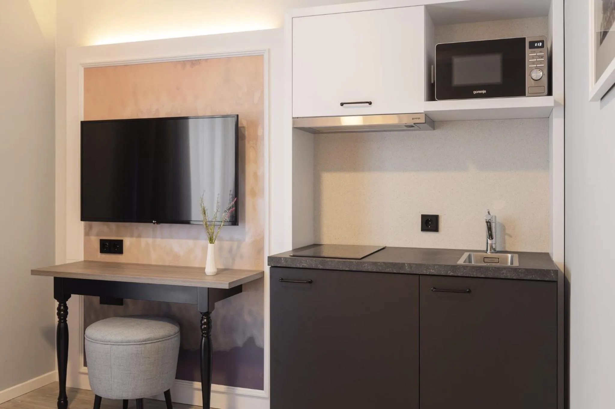 Photo of the whole room in Yggotel Ravn