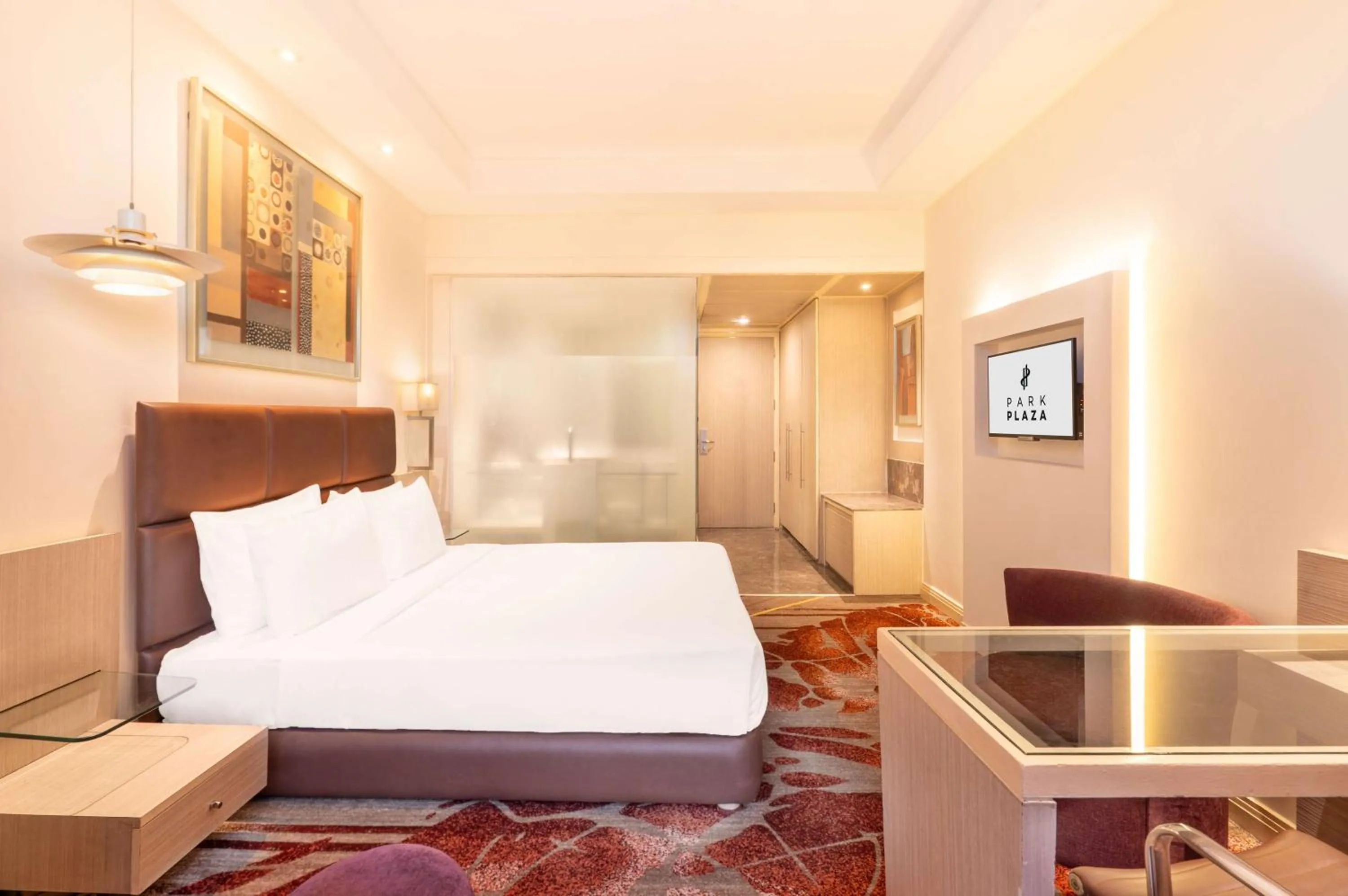 Bedroom, Bed in Park Plaza Faridabad