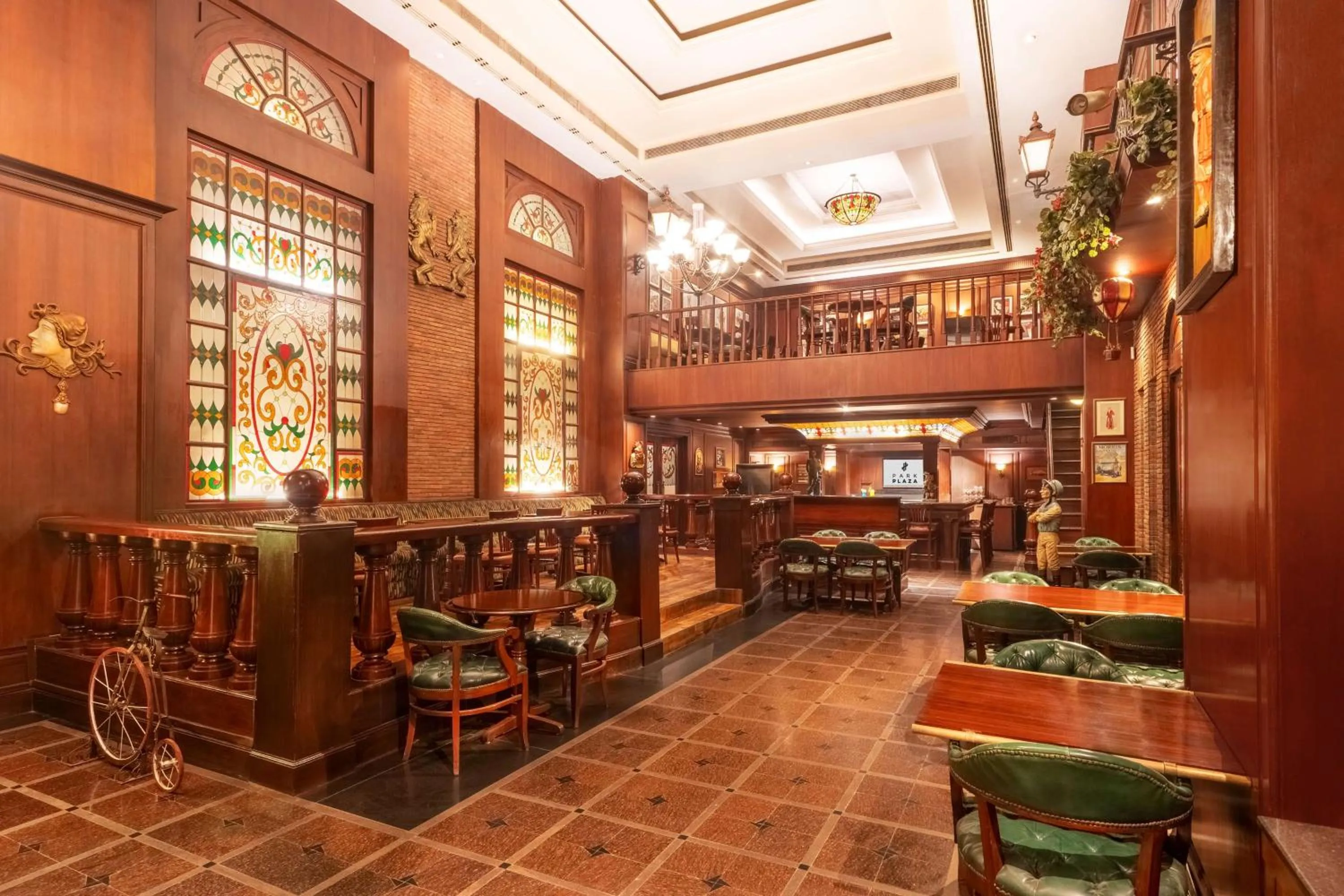 Lounge or bar in Park Plaza Faridabad