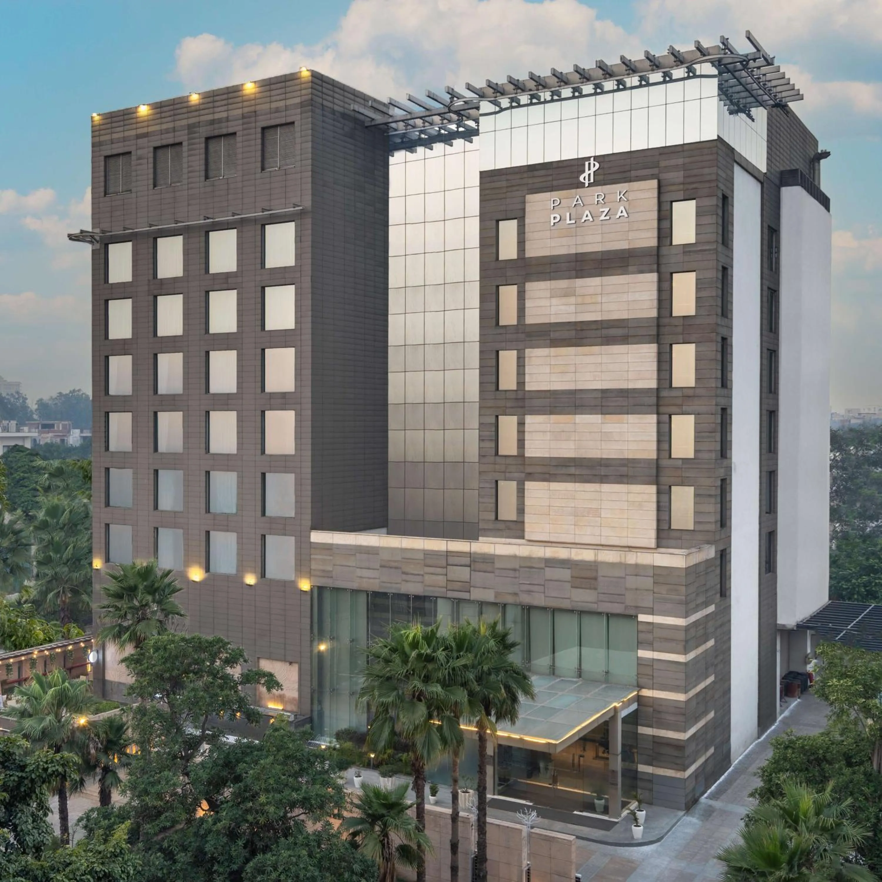 Property building in Park Plaza Faridabad