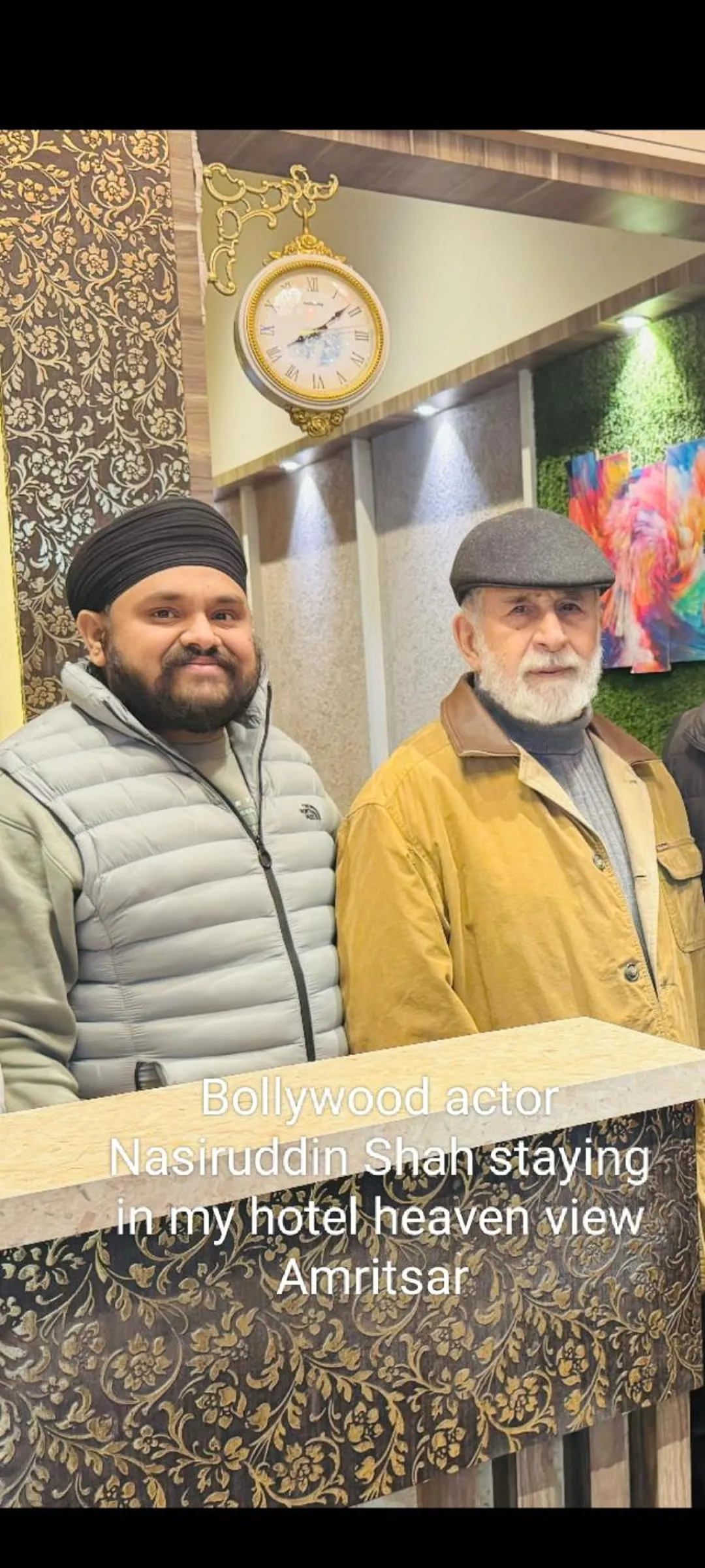 People in Hotel Heaven View - 50m From Golden Temple