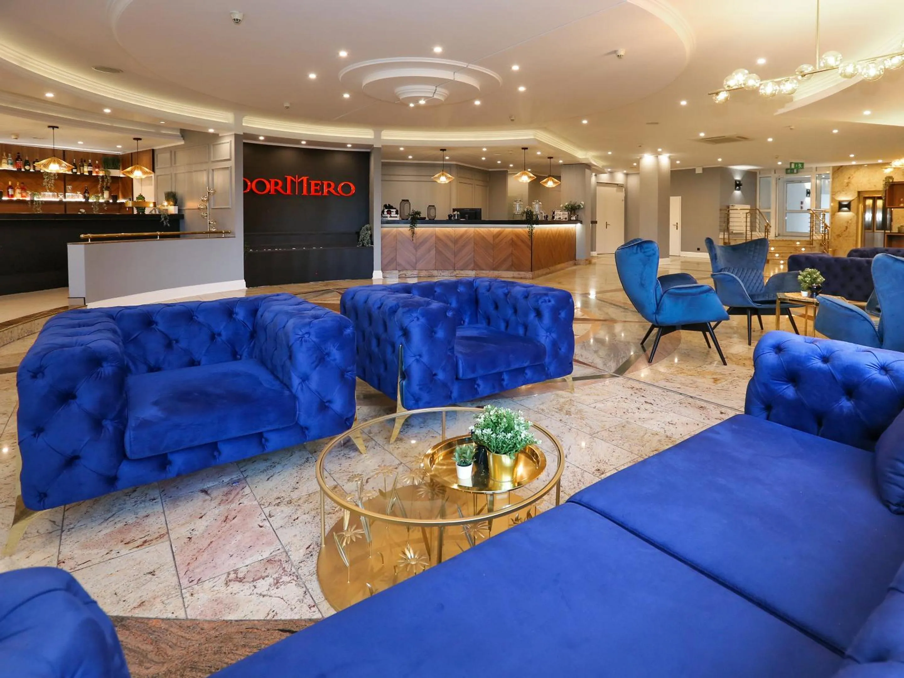 Lobby or reception in DORMERO Hotel Meerbusch