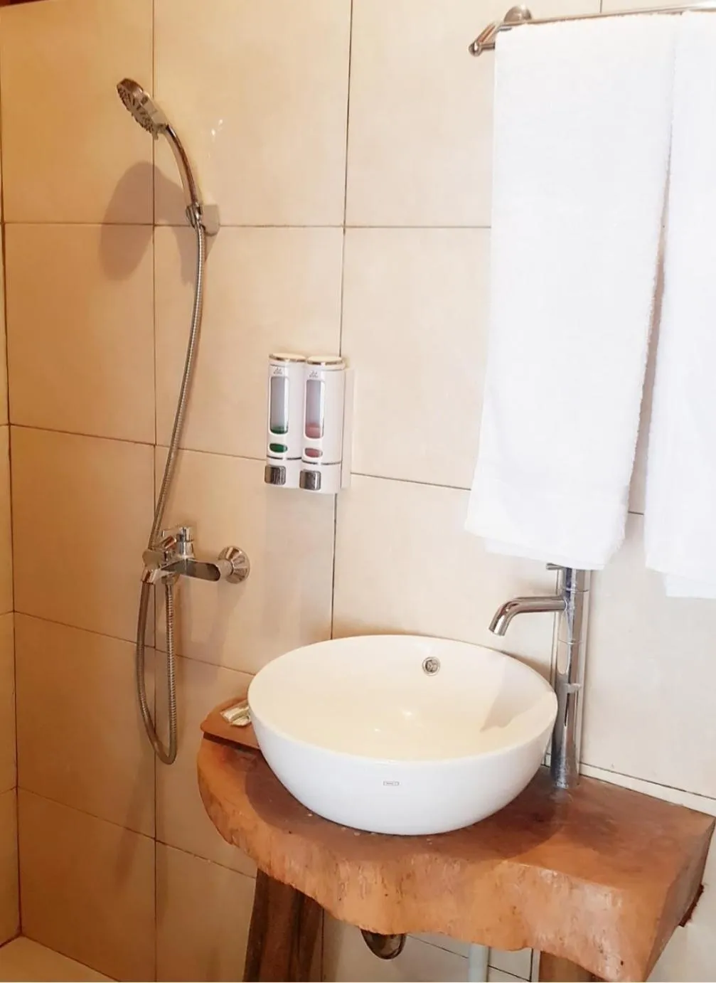 Korpak Villa & Resort Raja Ampat