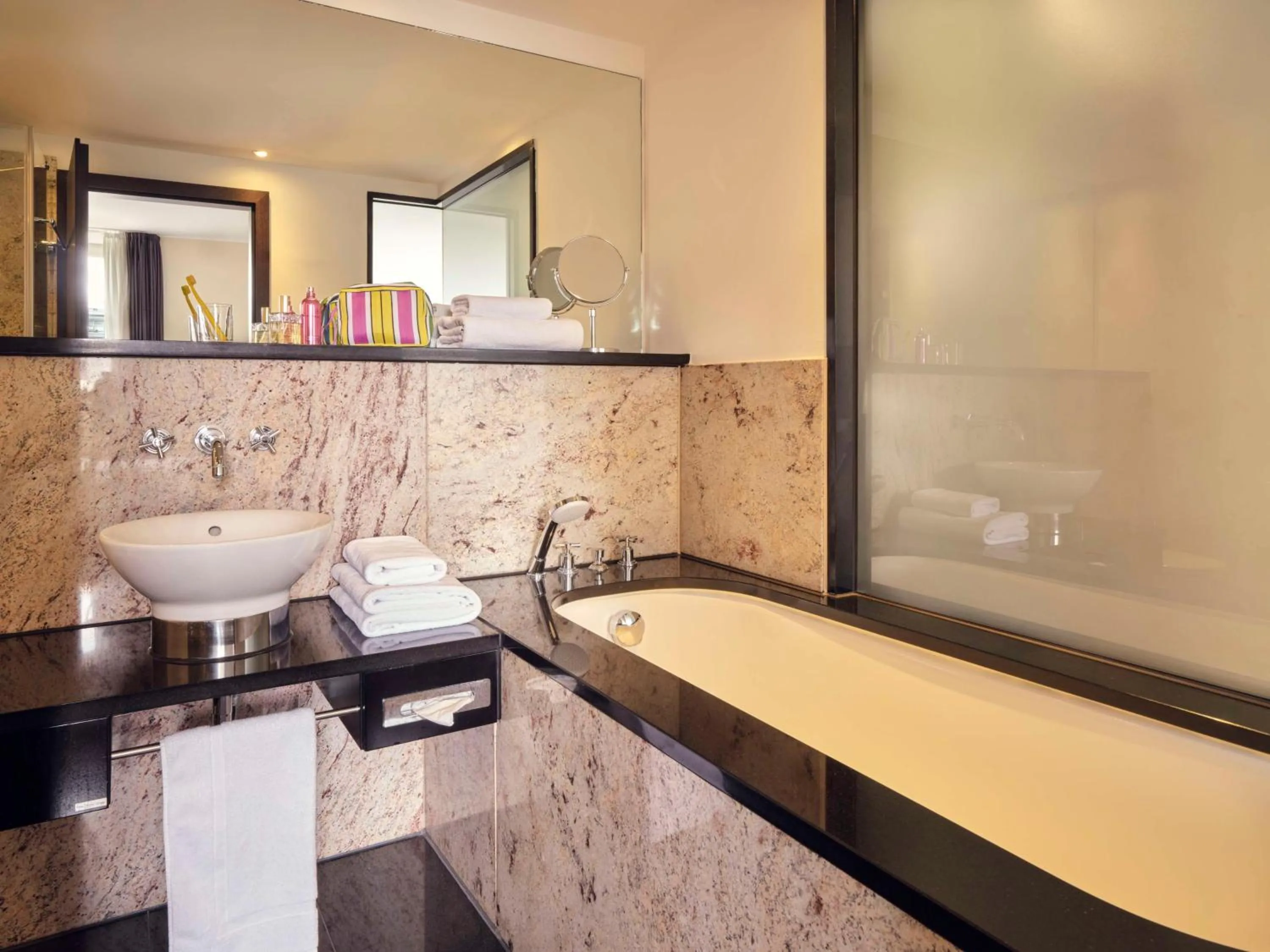 Bathroom in Metropolitan Hotel by Flemings