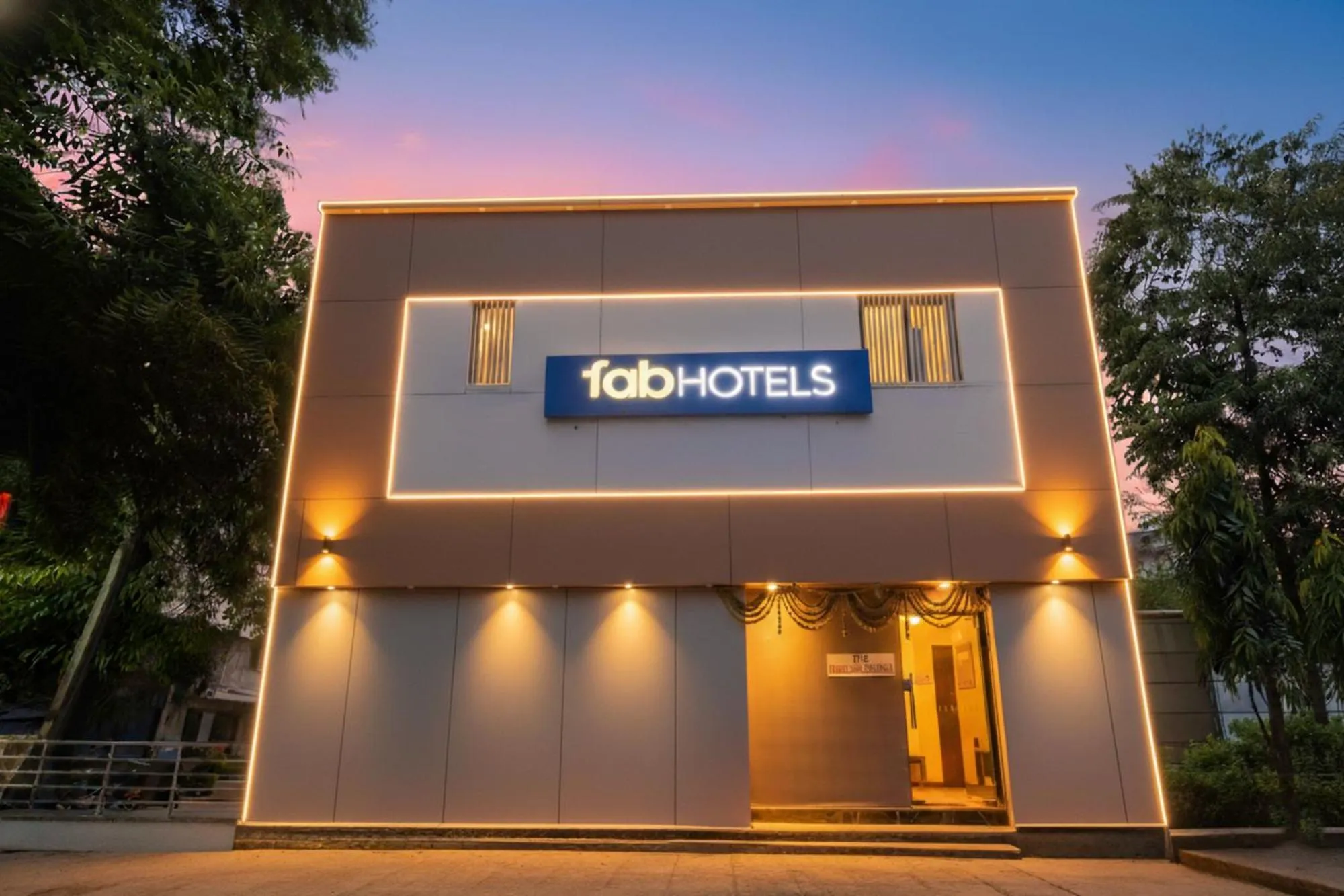 Property building in FabHotel The United - Nr Mumbai International Airport