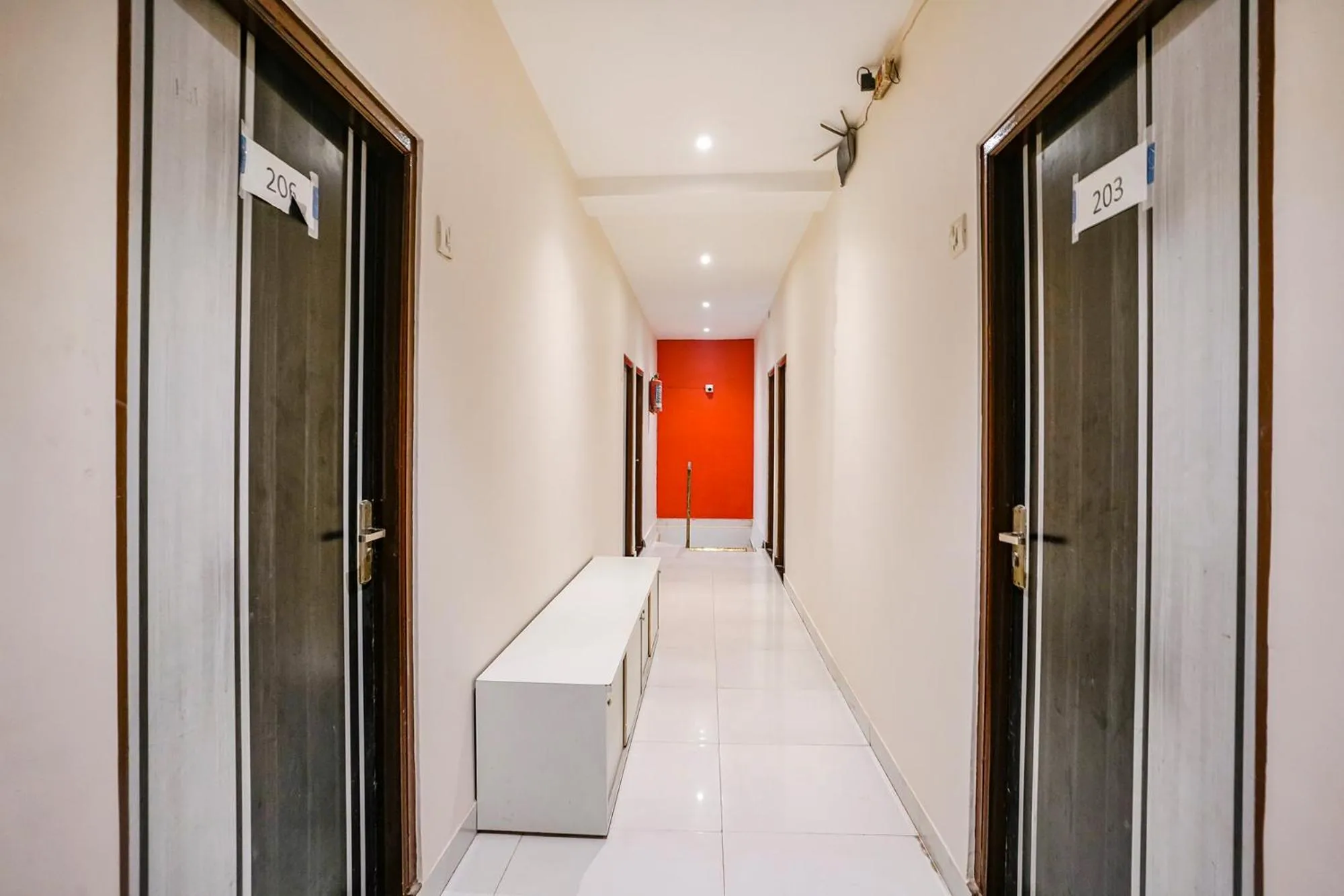 Lobby or reception in FabHotel The United - Nr Mumbai International Airport