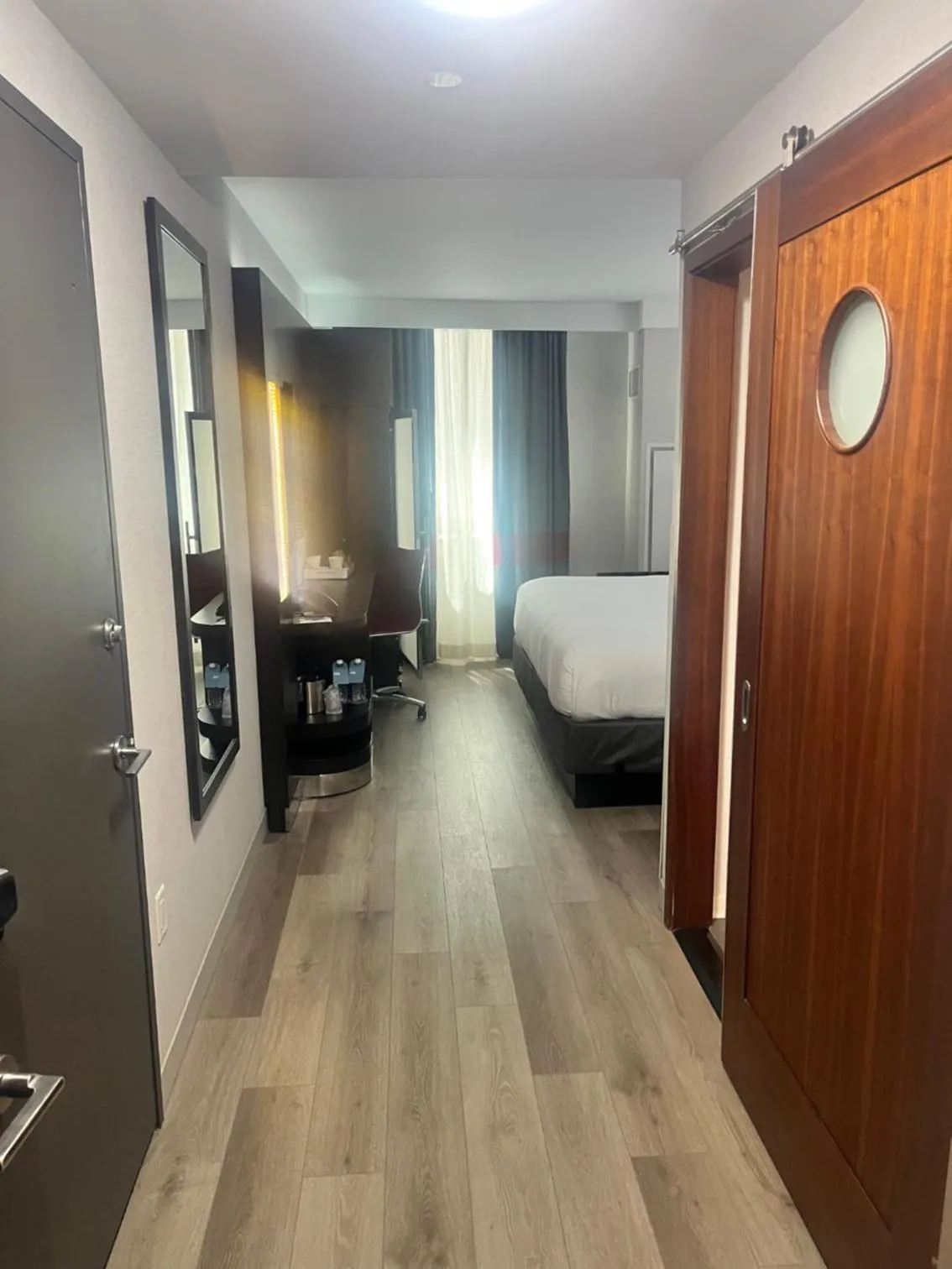 Bedroom, Bed in Four Points by Sheraton New York Downtown