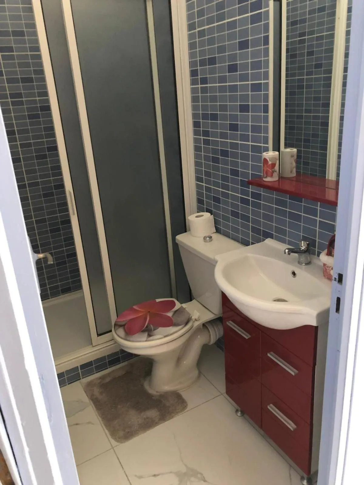 Toilet in Domaine des Anges