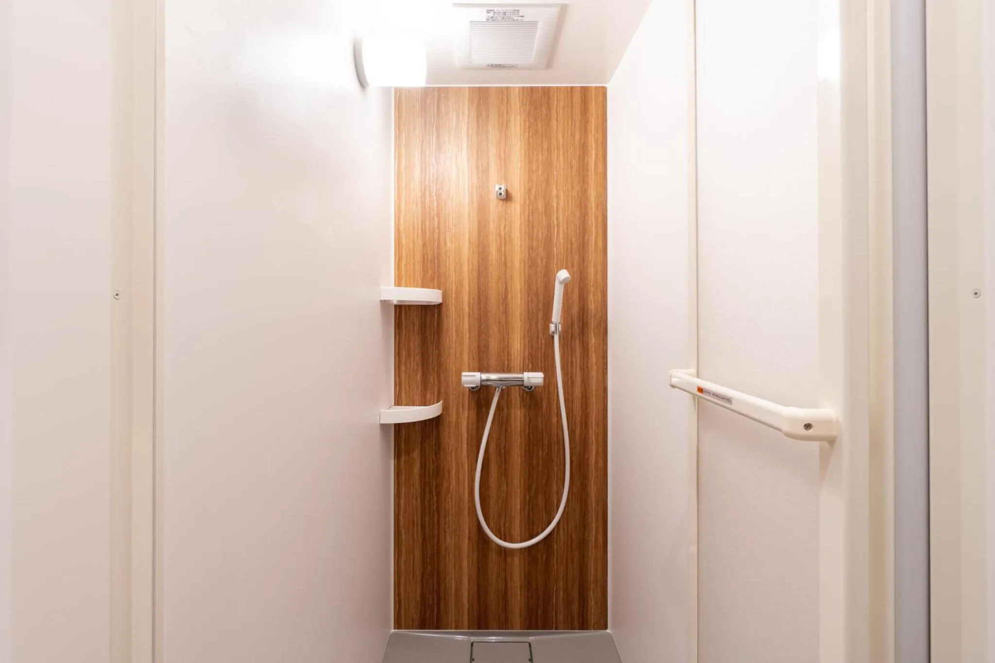 Shower in BAKURO - DOYANEN HOTELs