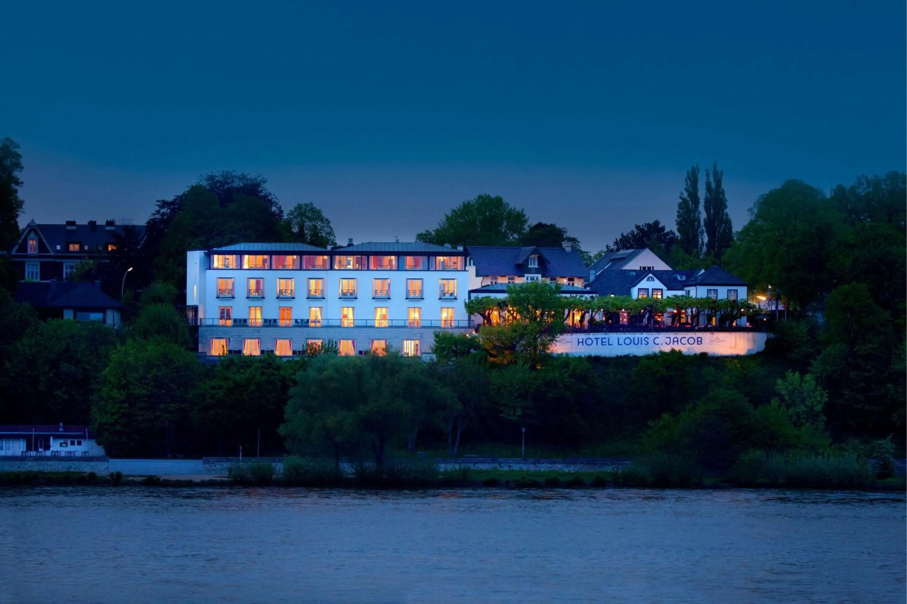 Property building in Louis C Jacob, Hamburg, Autograph Collection