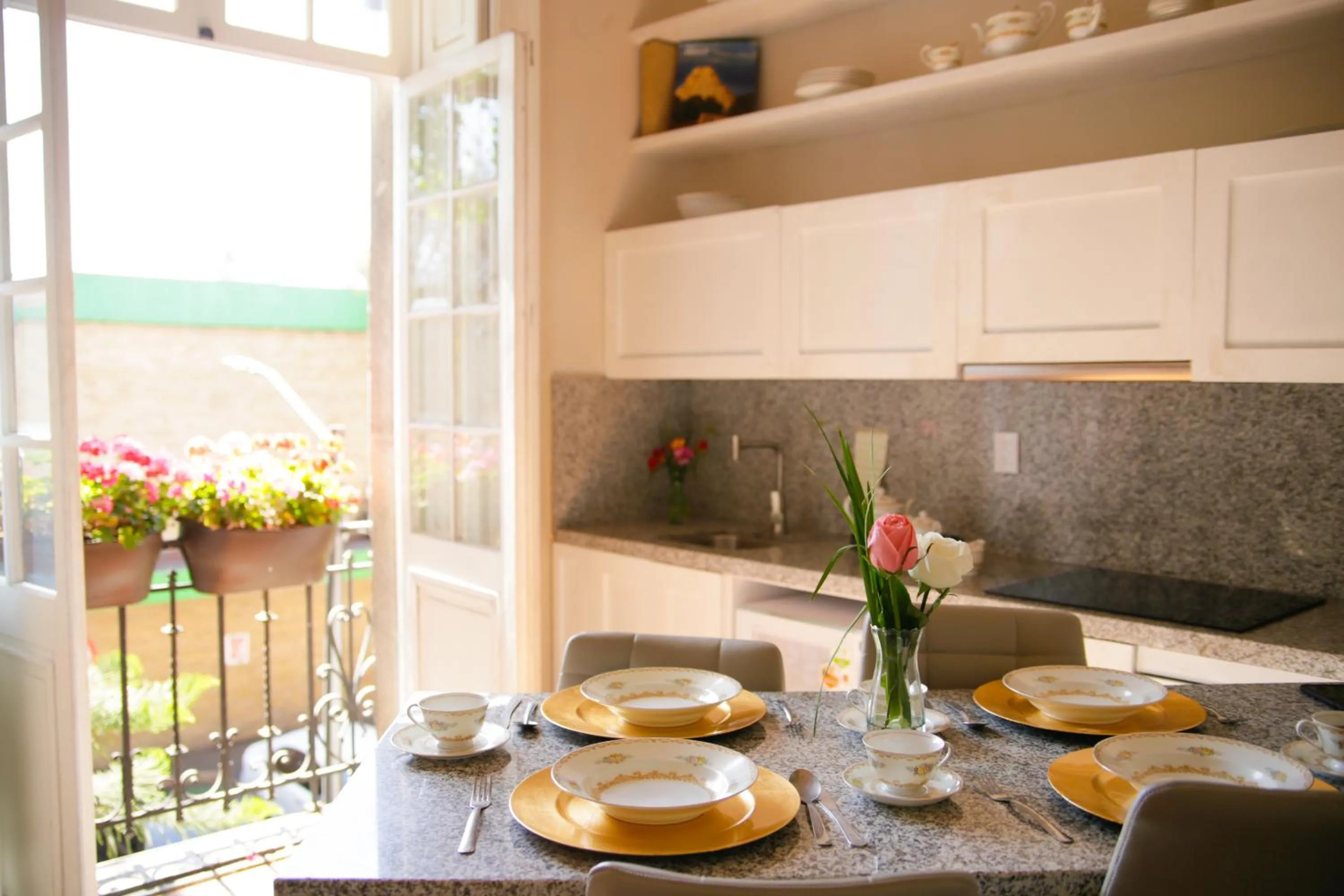 Dining area in Casa Turin