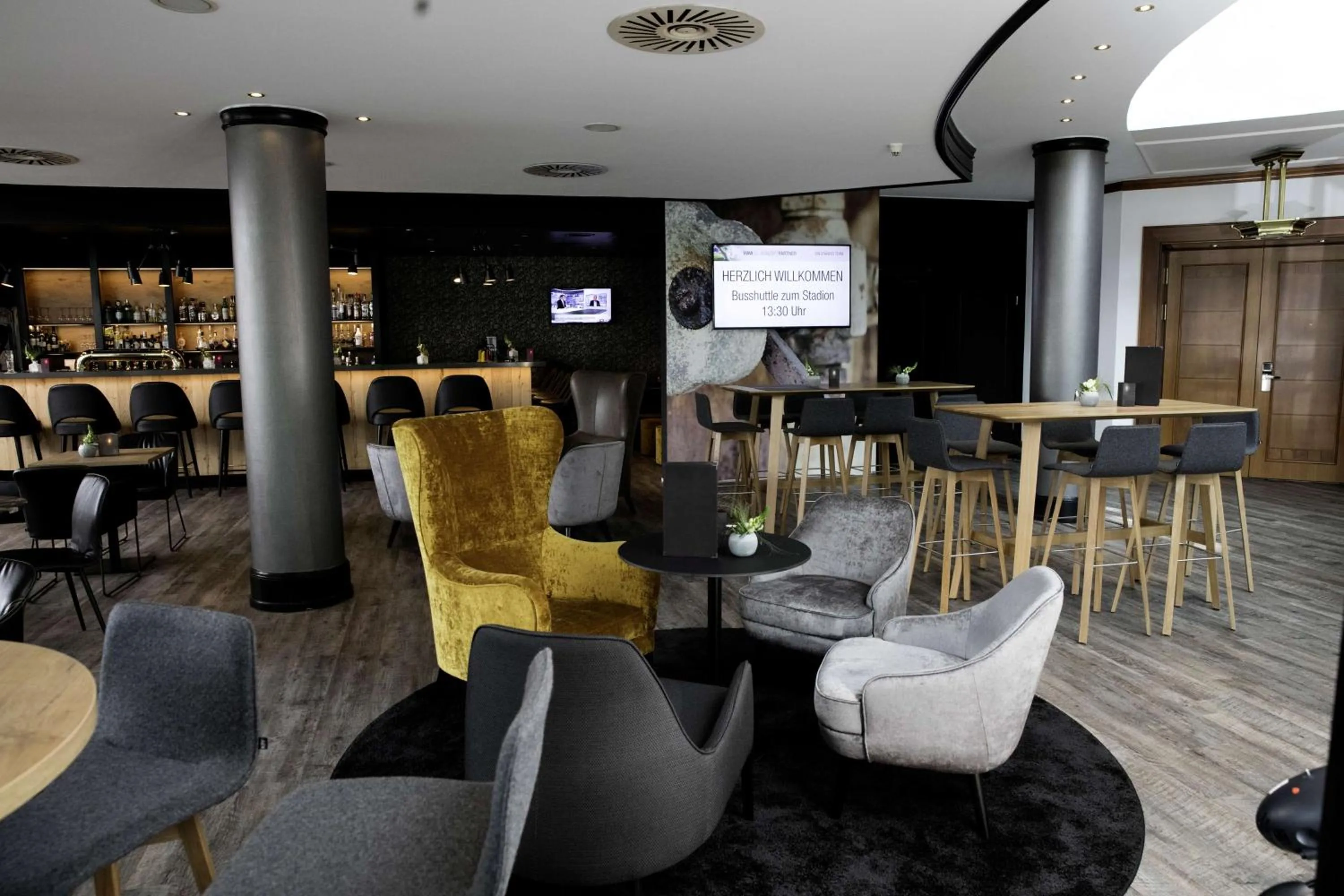 Lounge or bar in Dorint An den Westfalenhallen Dortmund