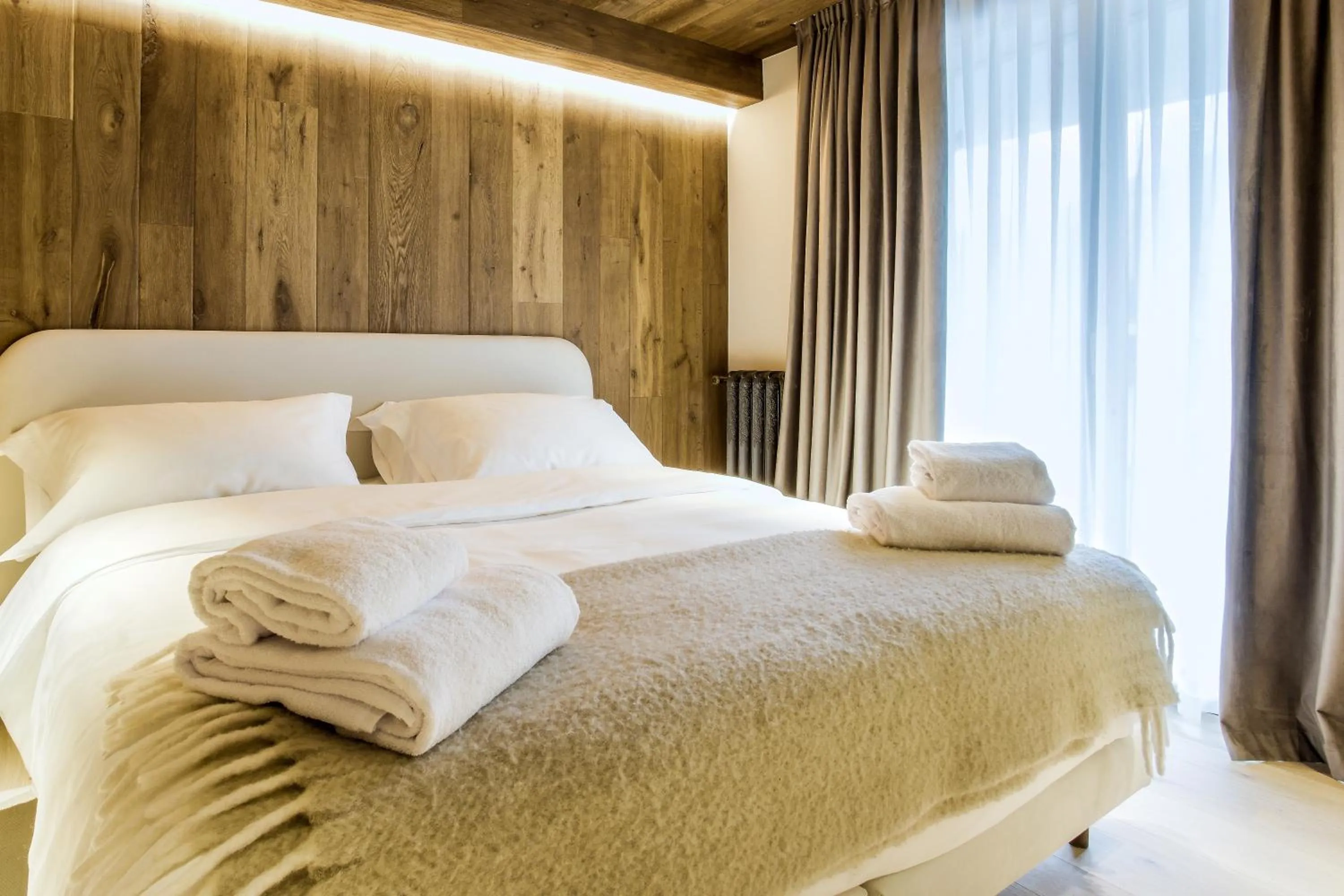 Bedroom, Bed in Hotel al Piolet