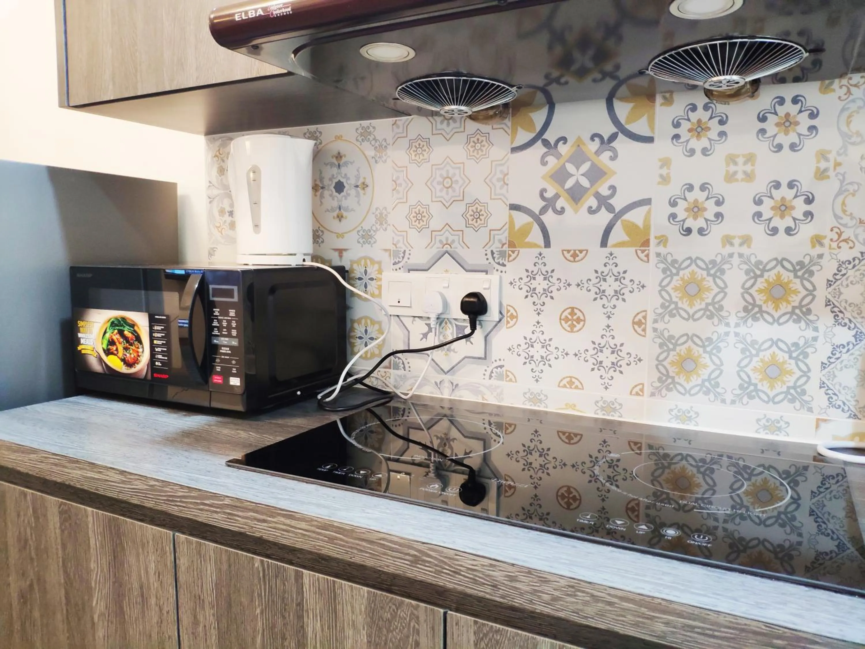 Kitchen or kitchenette in Parkview KLCC by Salaam Suites, 4 pax