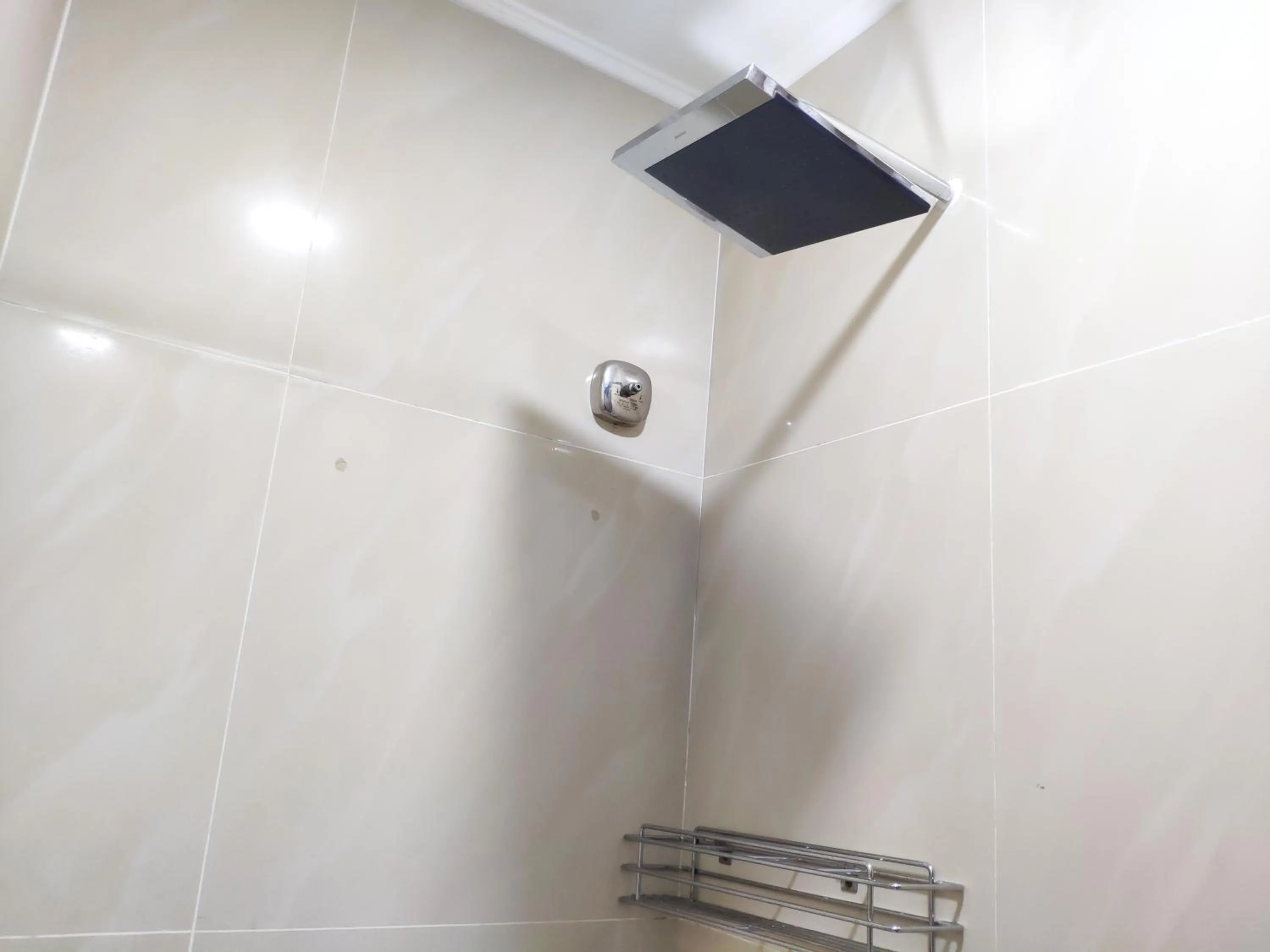 Shower in Parkview KLCC by Salaam Suites, 4 pax