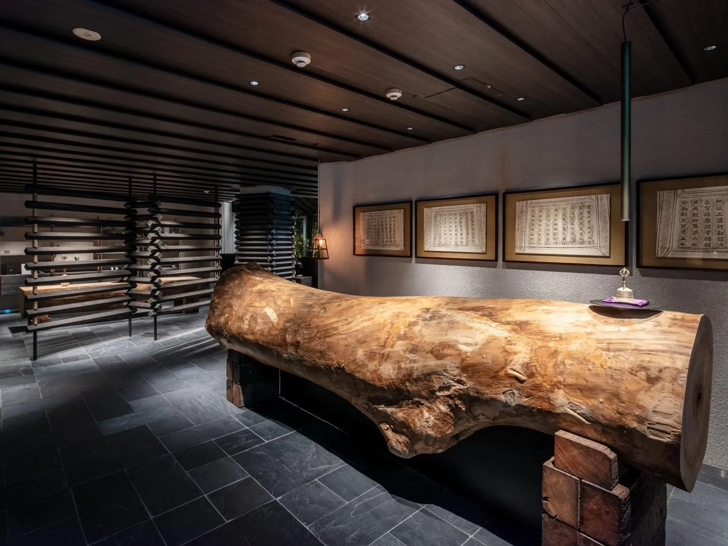 concierge in Fufu Nara