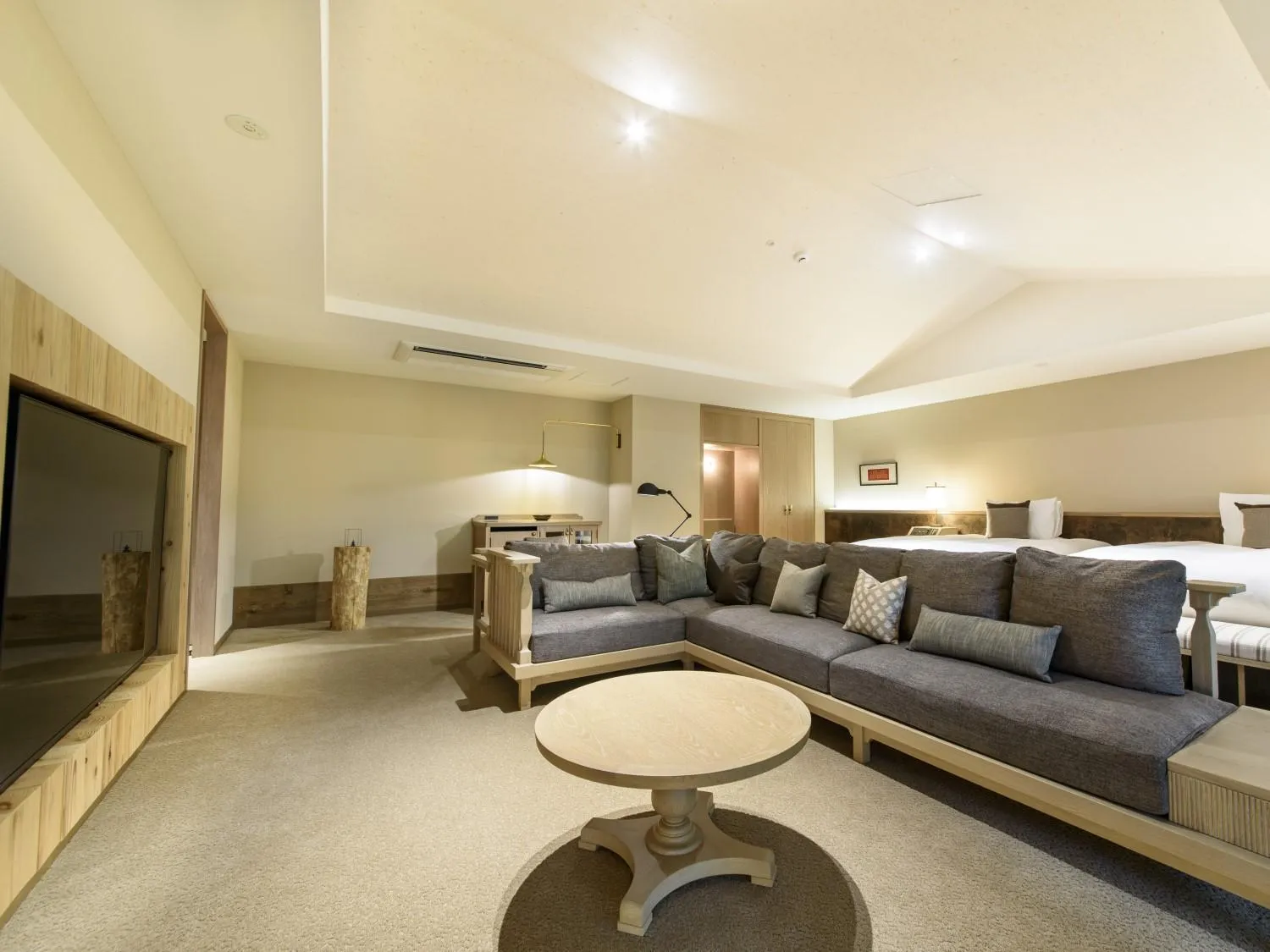 Living room, Bed in Fufu Nara