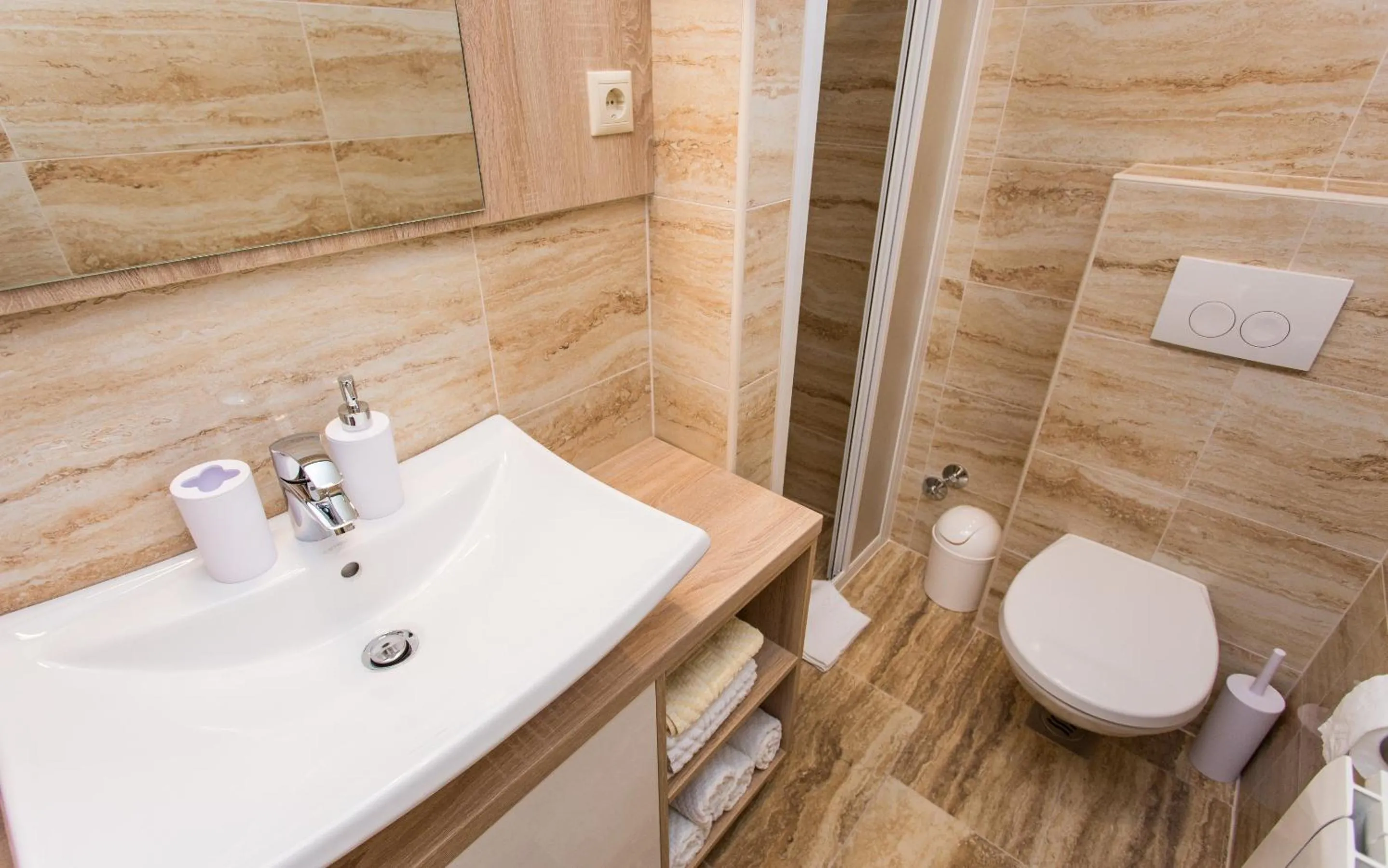Bathroom in Apartments Polonijo