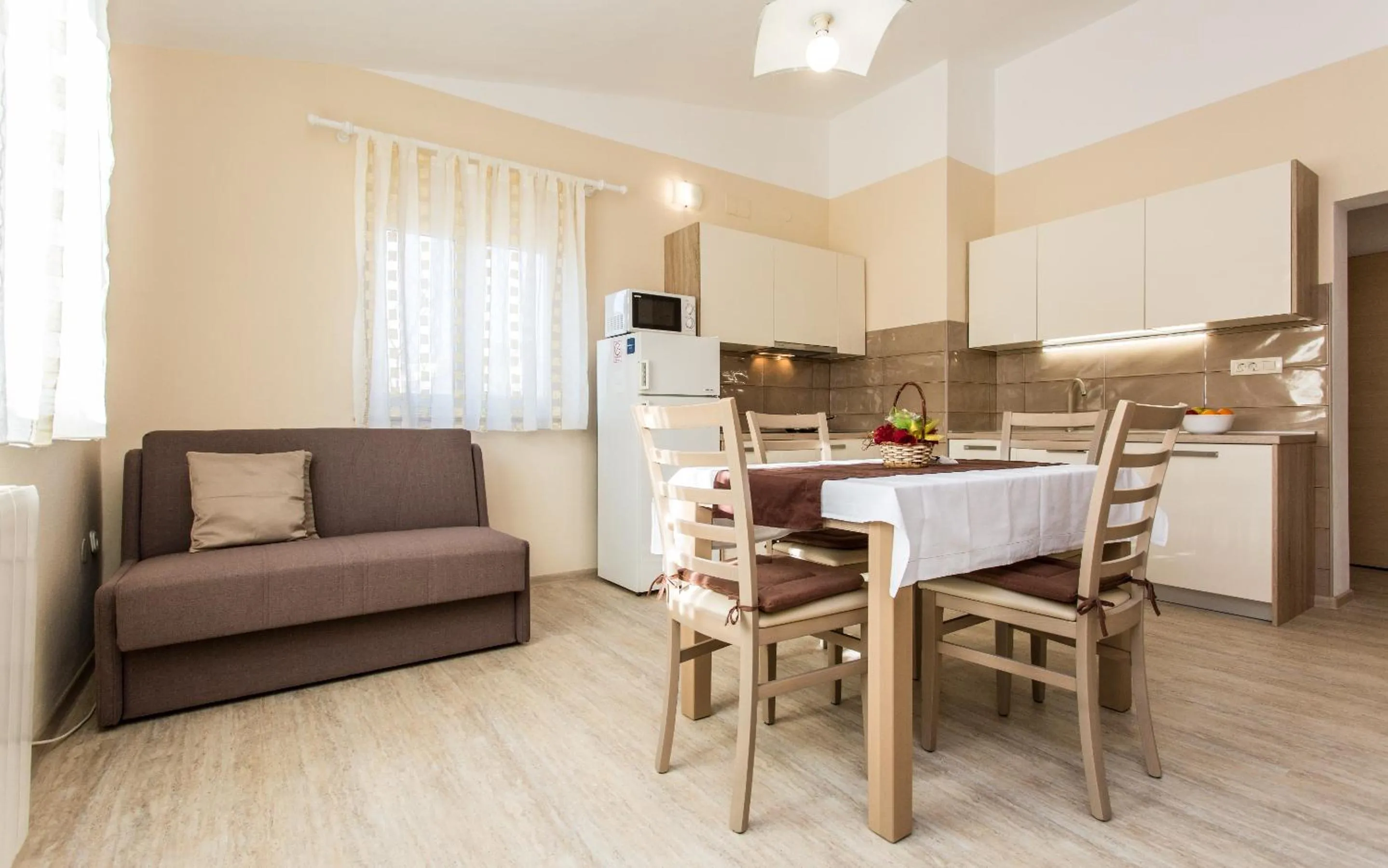 Dining area in Apartments Polonijo