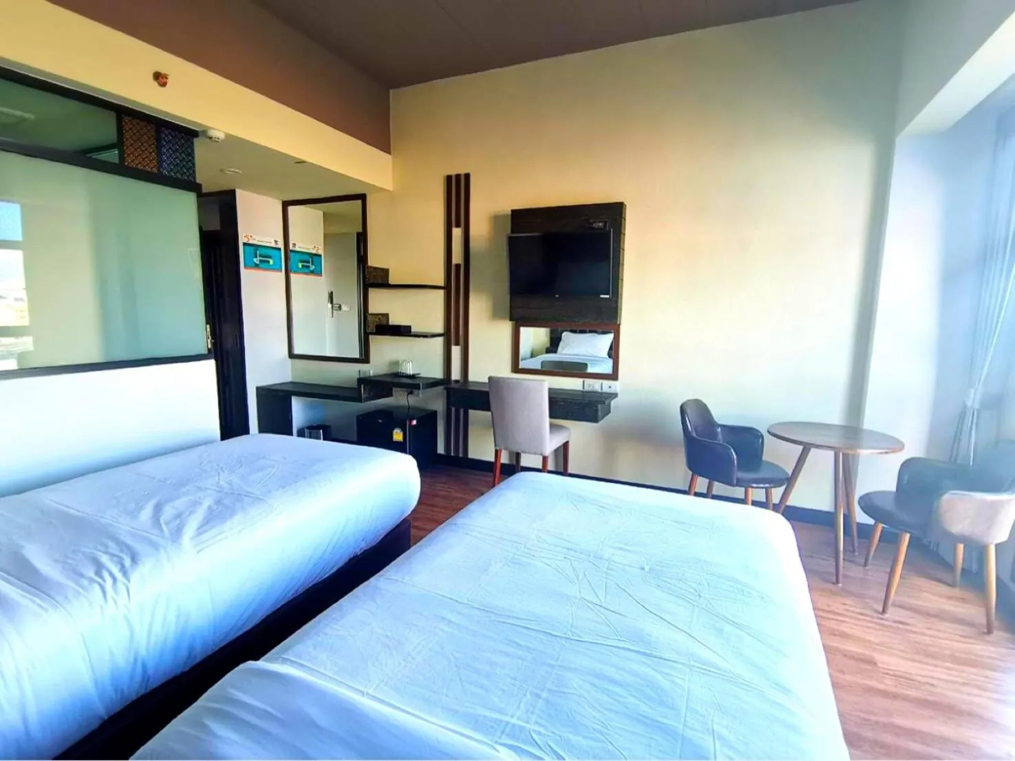 Photo of the whole room, Bed in PS Thungsao Hotel