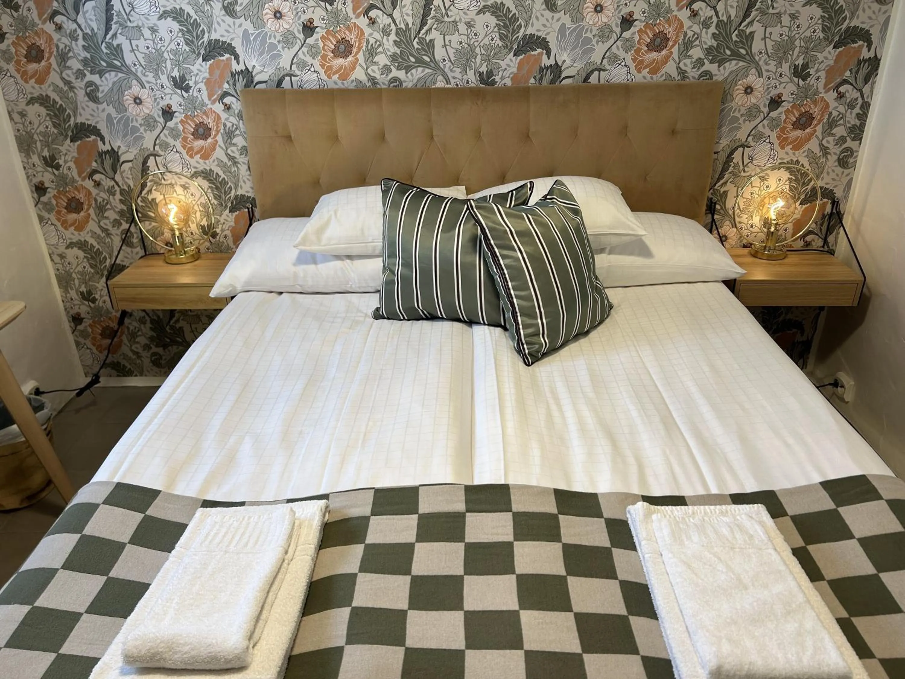 Bed in Halmstad Gårdshotell