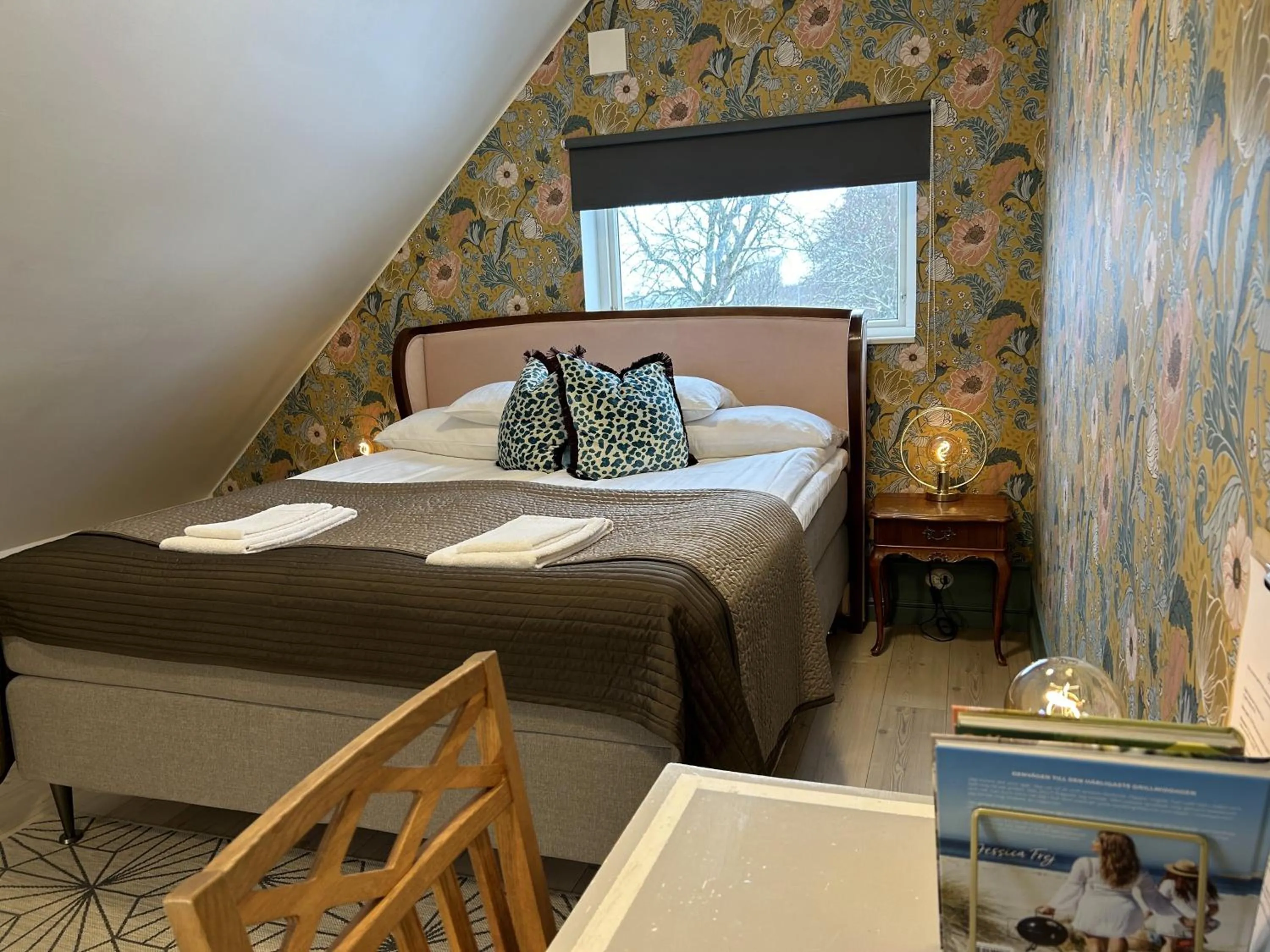 Bed in Halmstad Gårdshotell