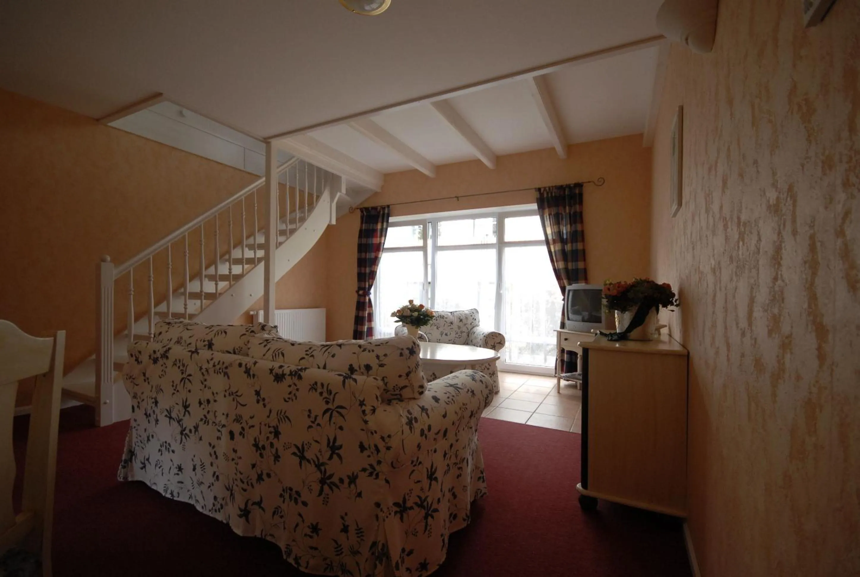 Seating area in Hotel Historischer Krug