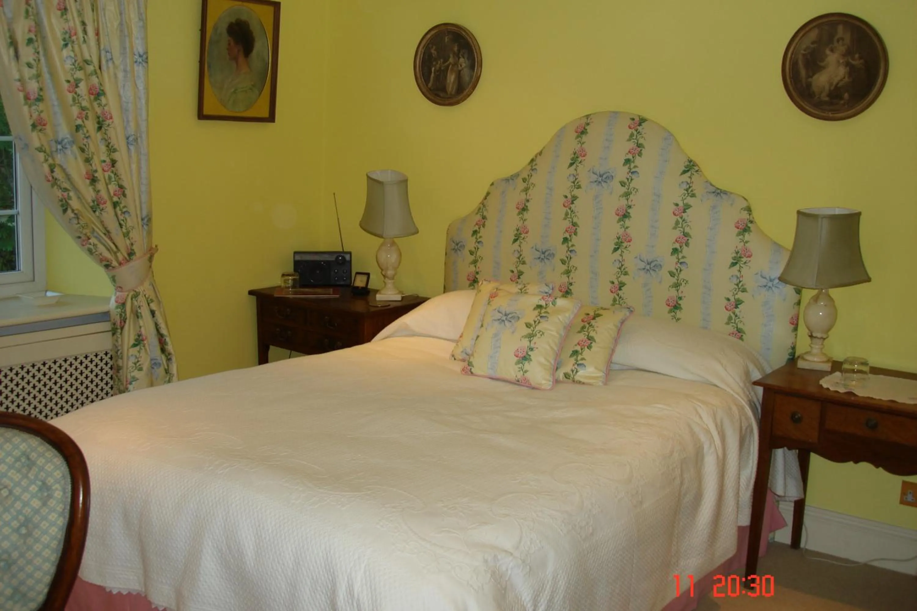 Deluxe King Room in Petercott