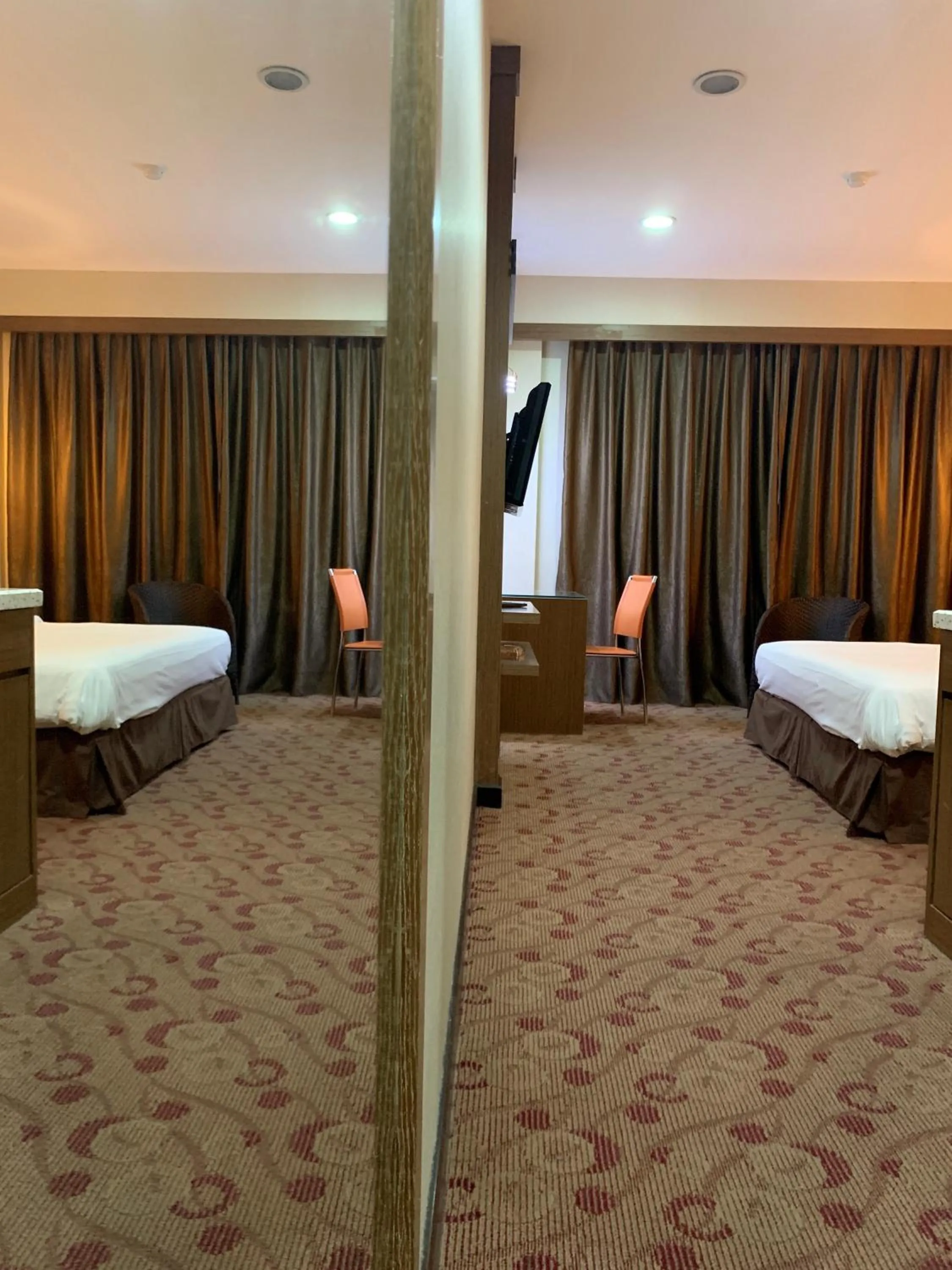 Photo of the whole room, Bed in Sento Hotel