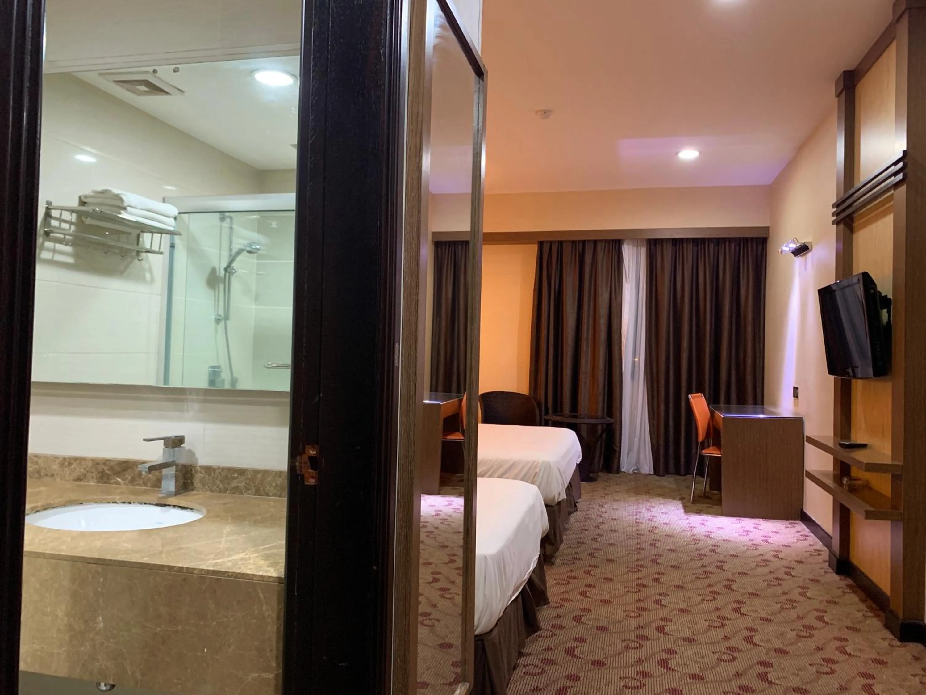 Photo of the whole room, Bed in Sento Hotel