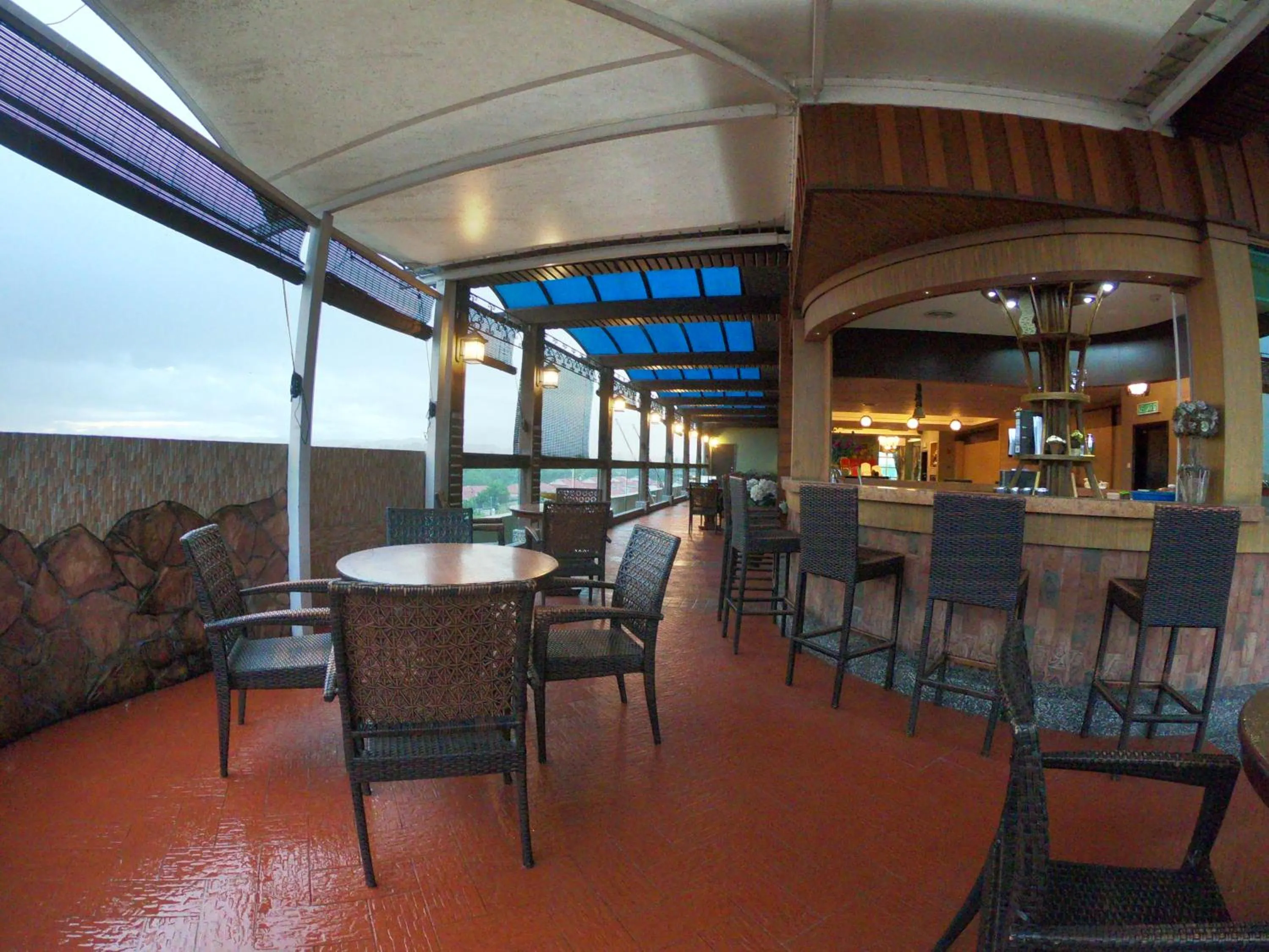 Restaurant/places to eat in Sento Hotel