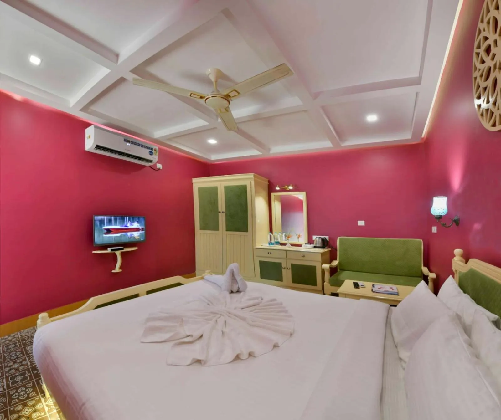 Bed in GoGo Land Resort & Adventurous Sports