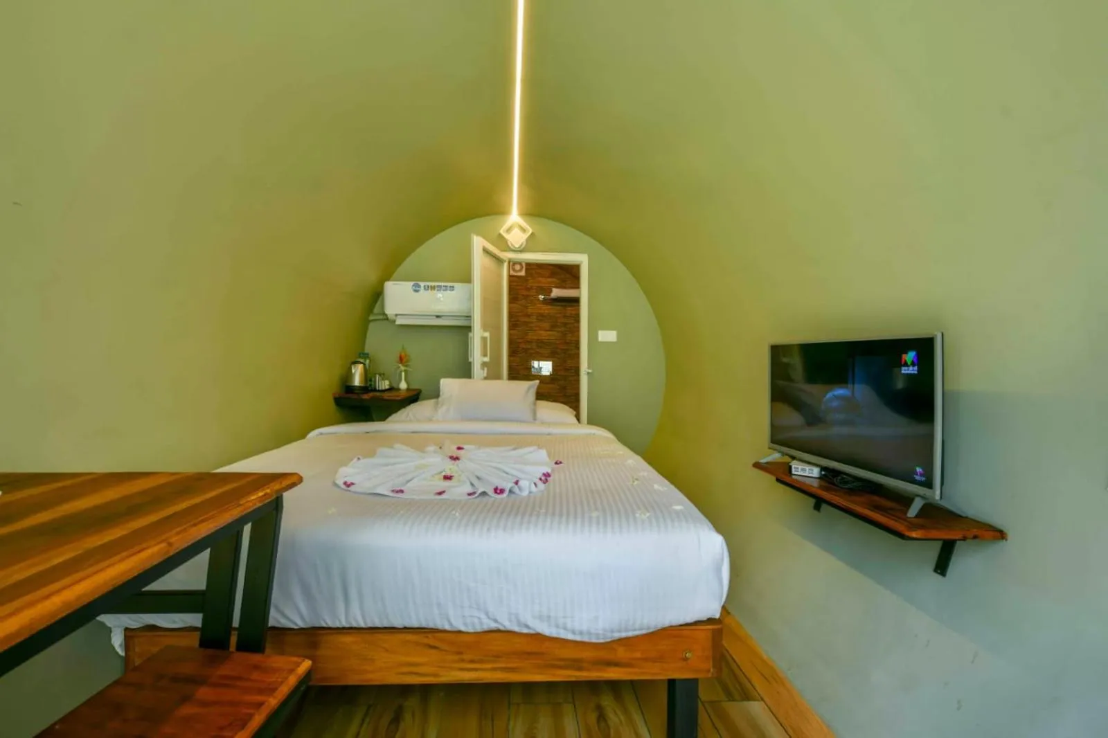 Bed in GoGo Land Resort & Adventurous Sports