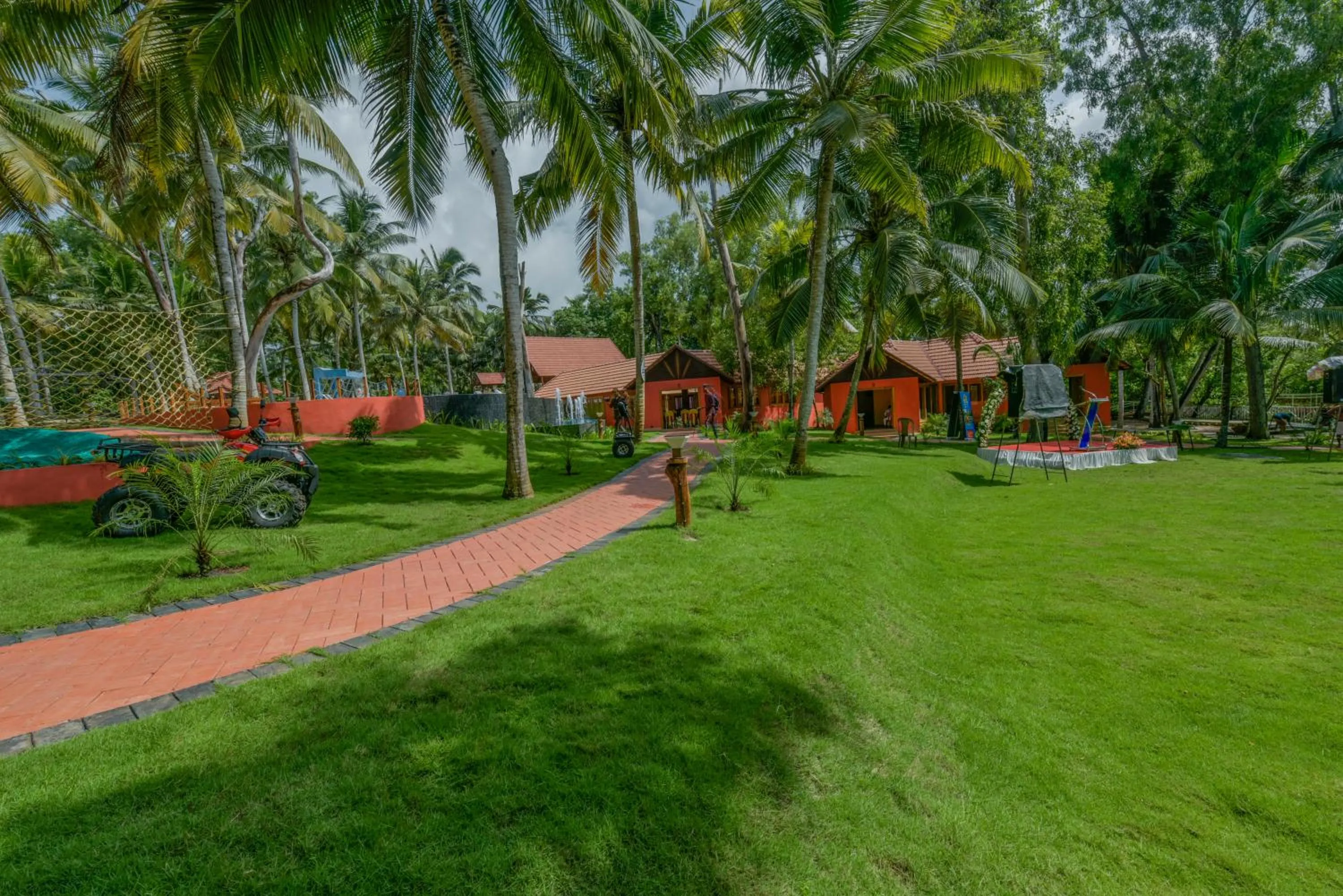 Property building in GoGo Land Resort & Adventurous Sports