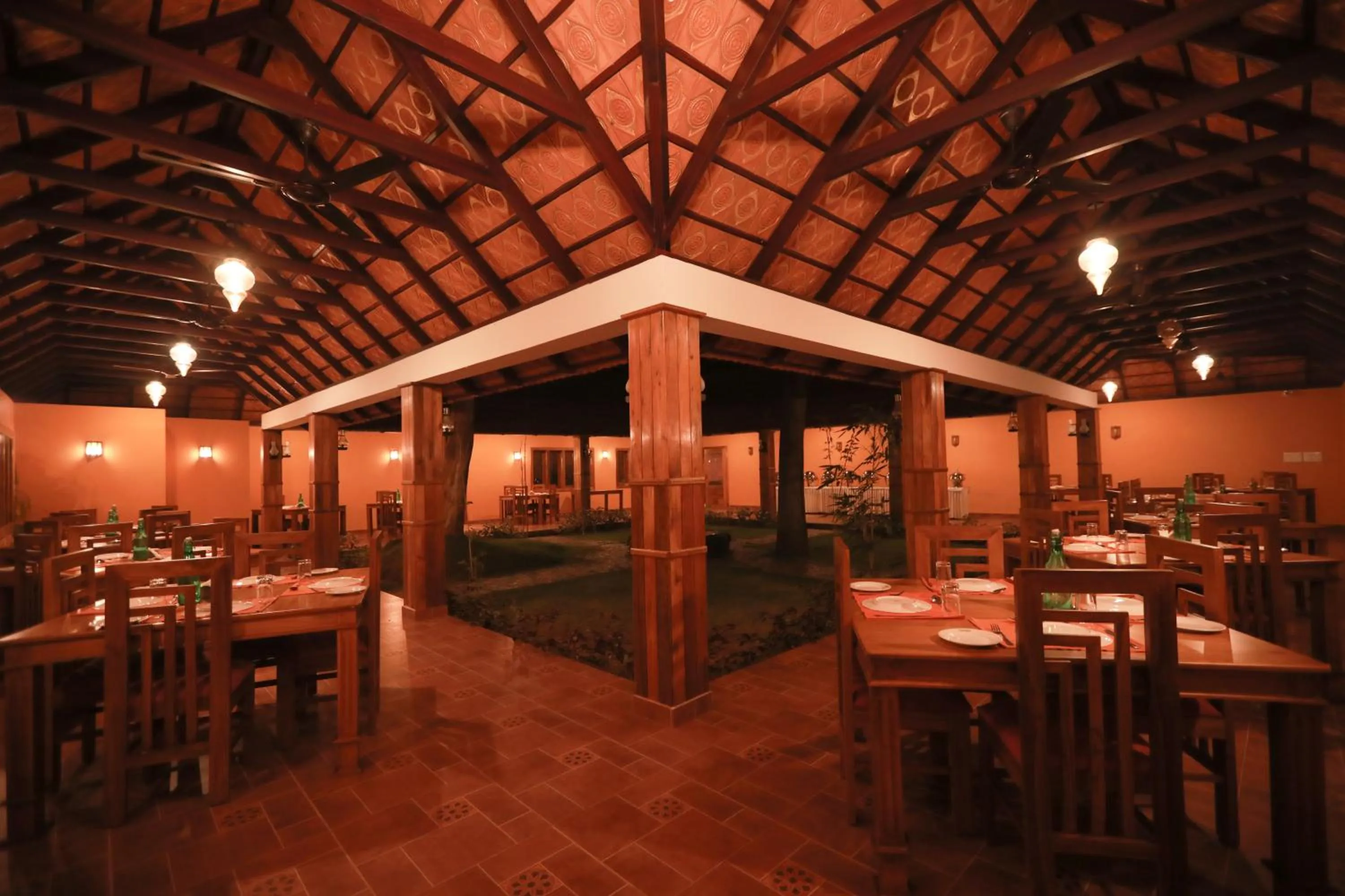 Restaurant/places to eat in GoGo Land Resort & Adventurous Sports