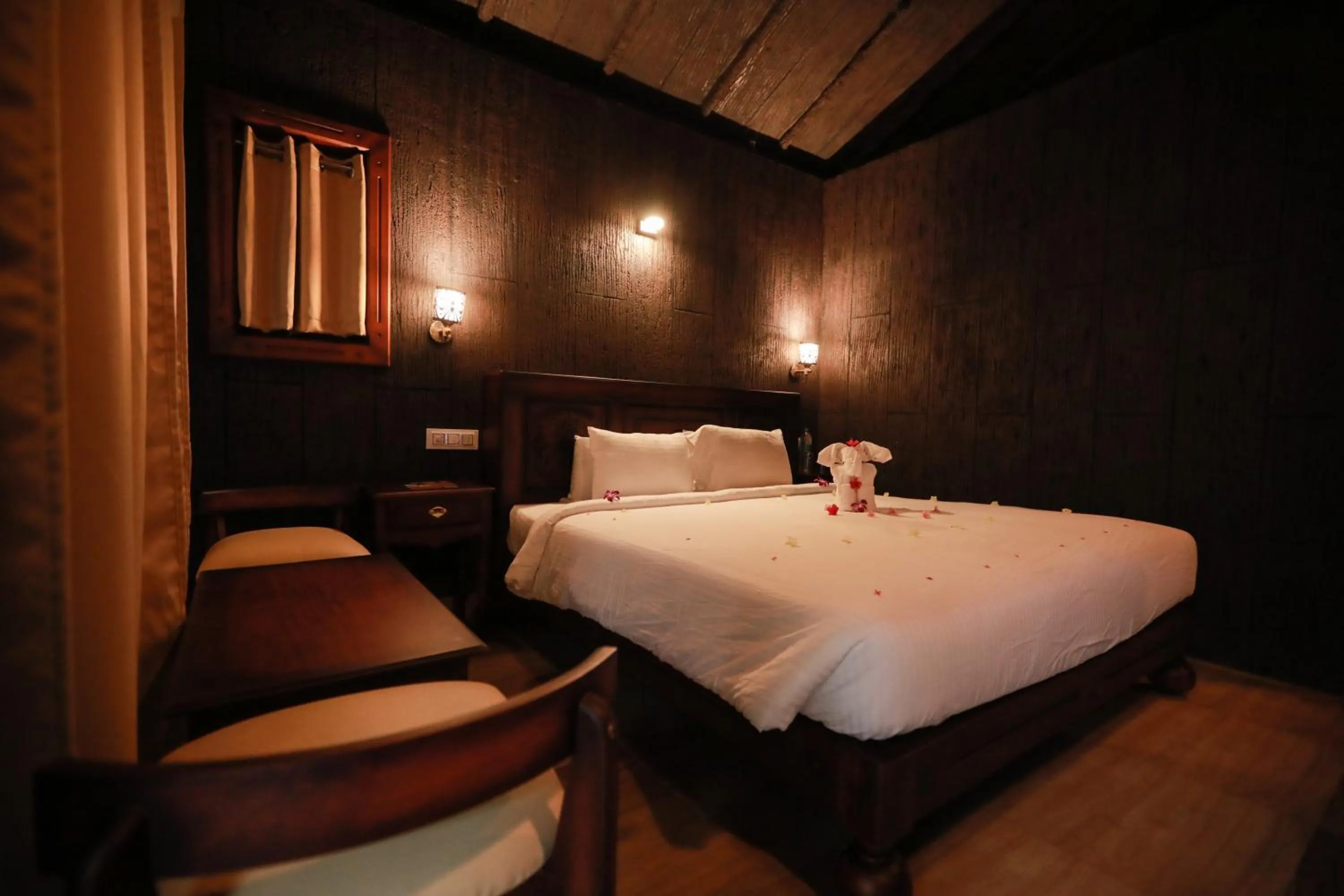 Bed in GoGo Land Resort & Adventurous Sports