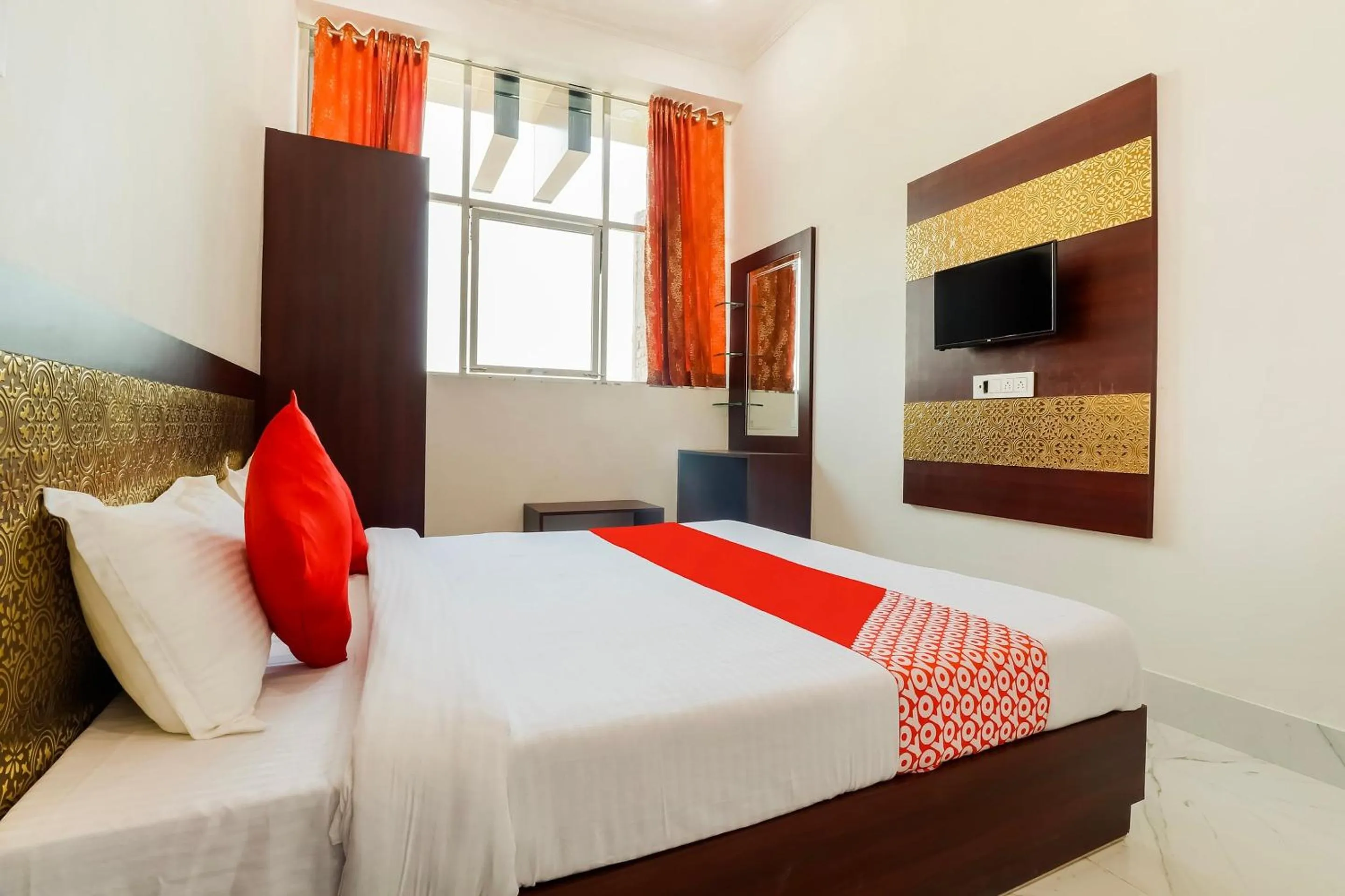Bedroom in Hotel O Subham Residency