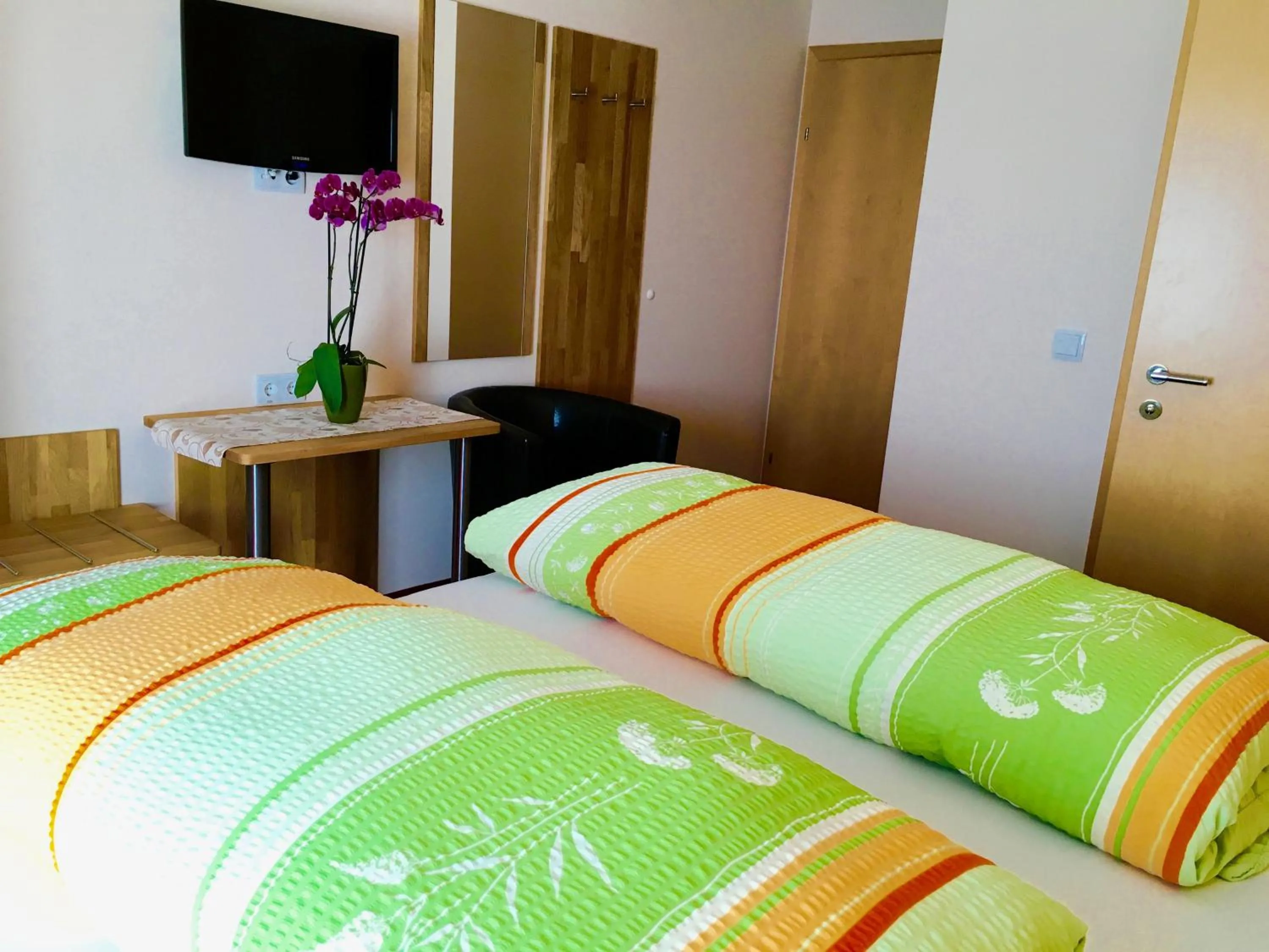 Photo of the whole room, Bed in Hotel Eckbergerhof