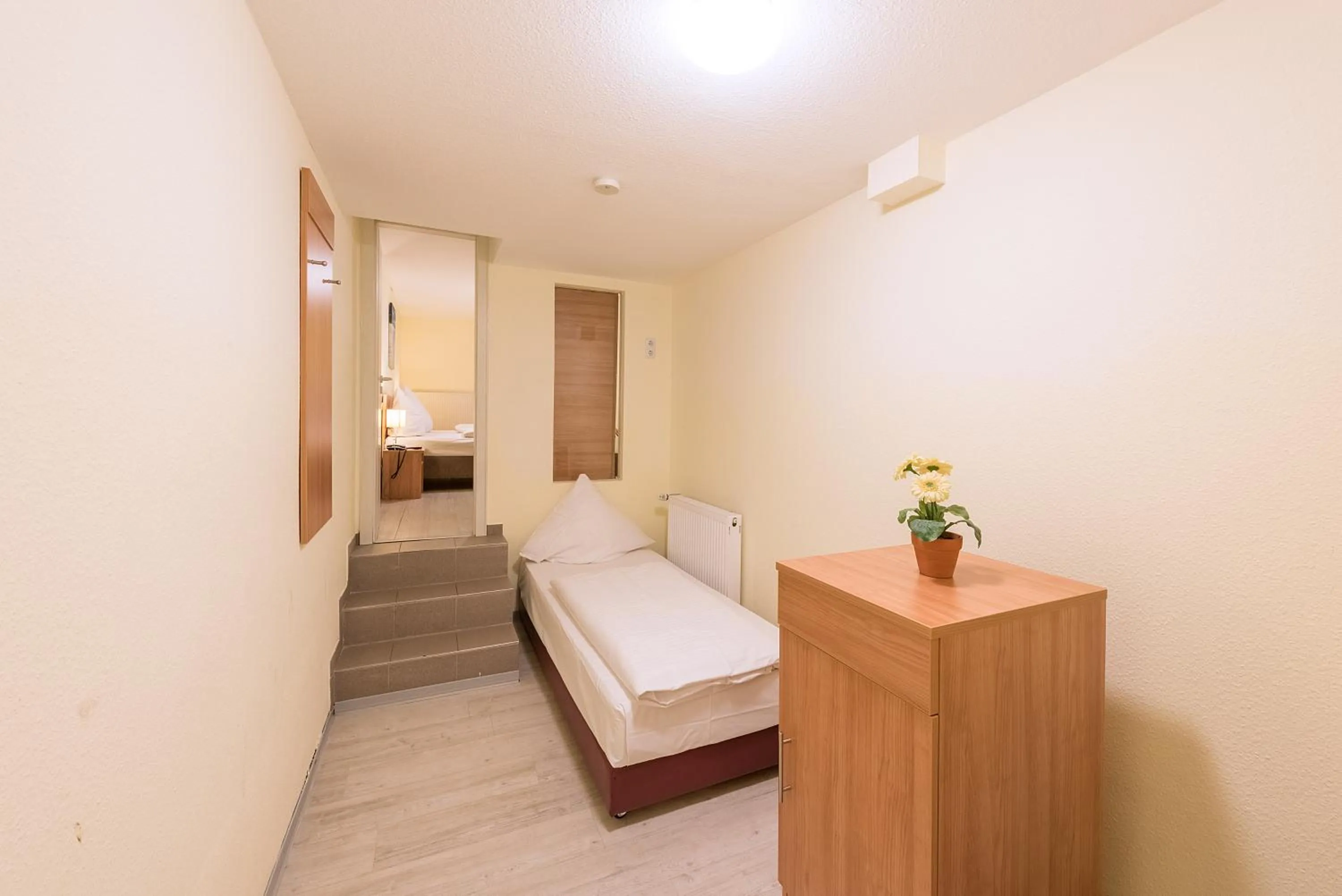 Photo of the whole room, Bed in Hotel Windsor