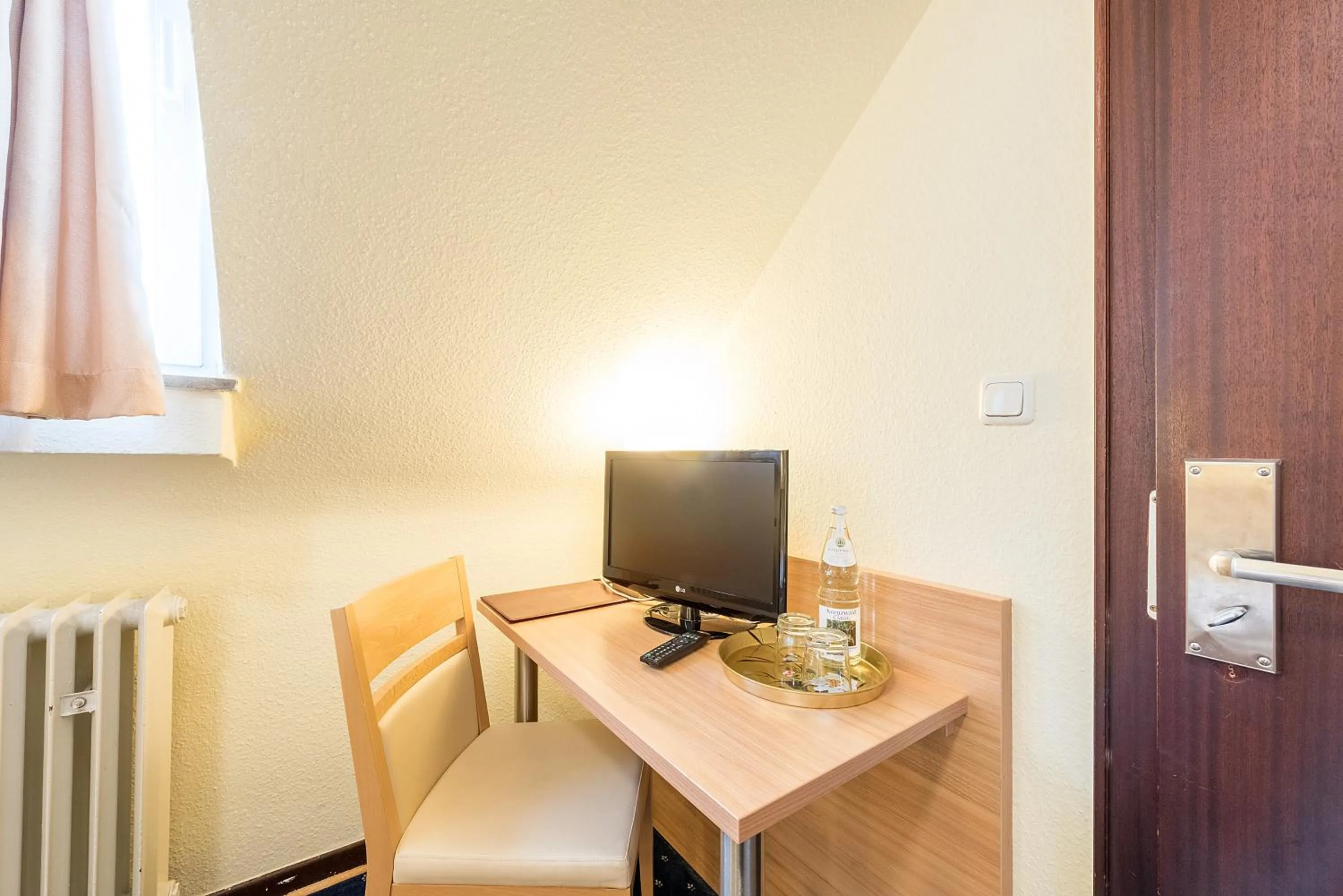 Photo of the whole room in Hotel Windsor