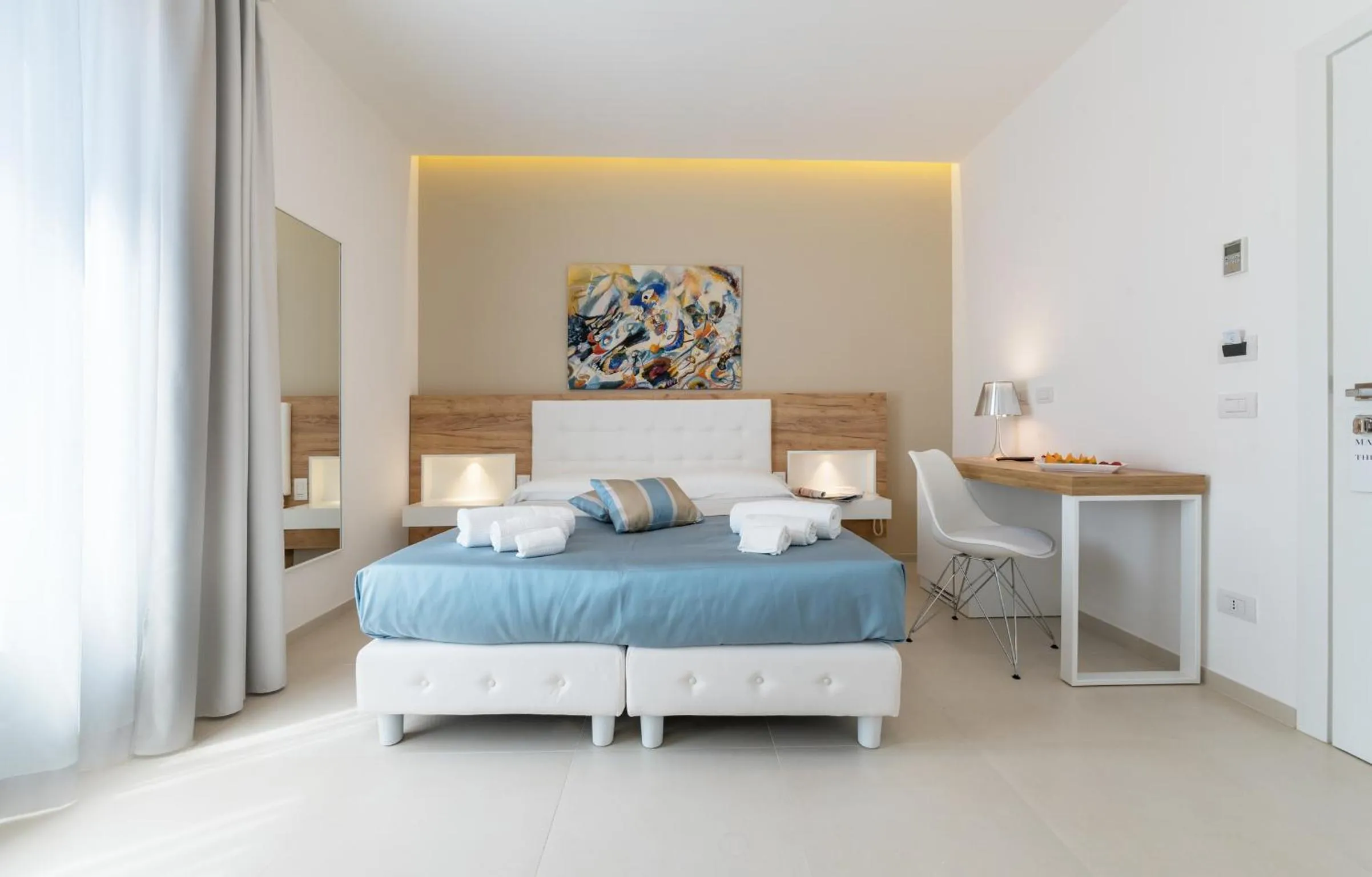 Bedroom, Bed in Artemide Hotel