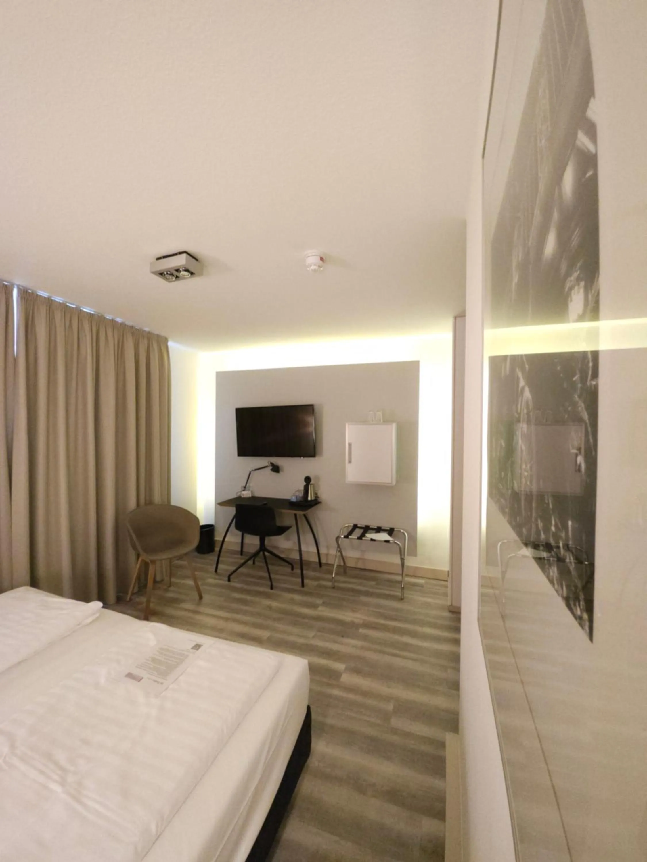 Photo of the whole room, Bed in Hotel Amadeus